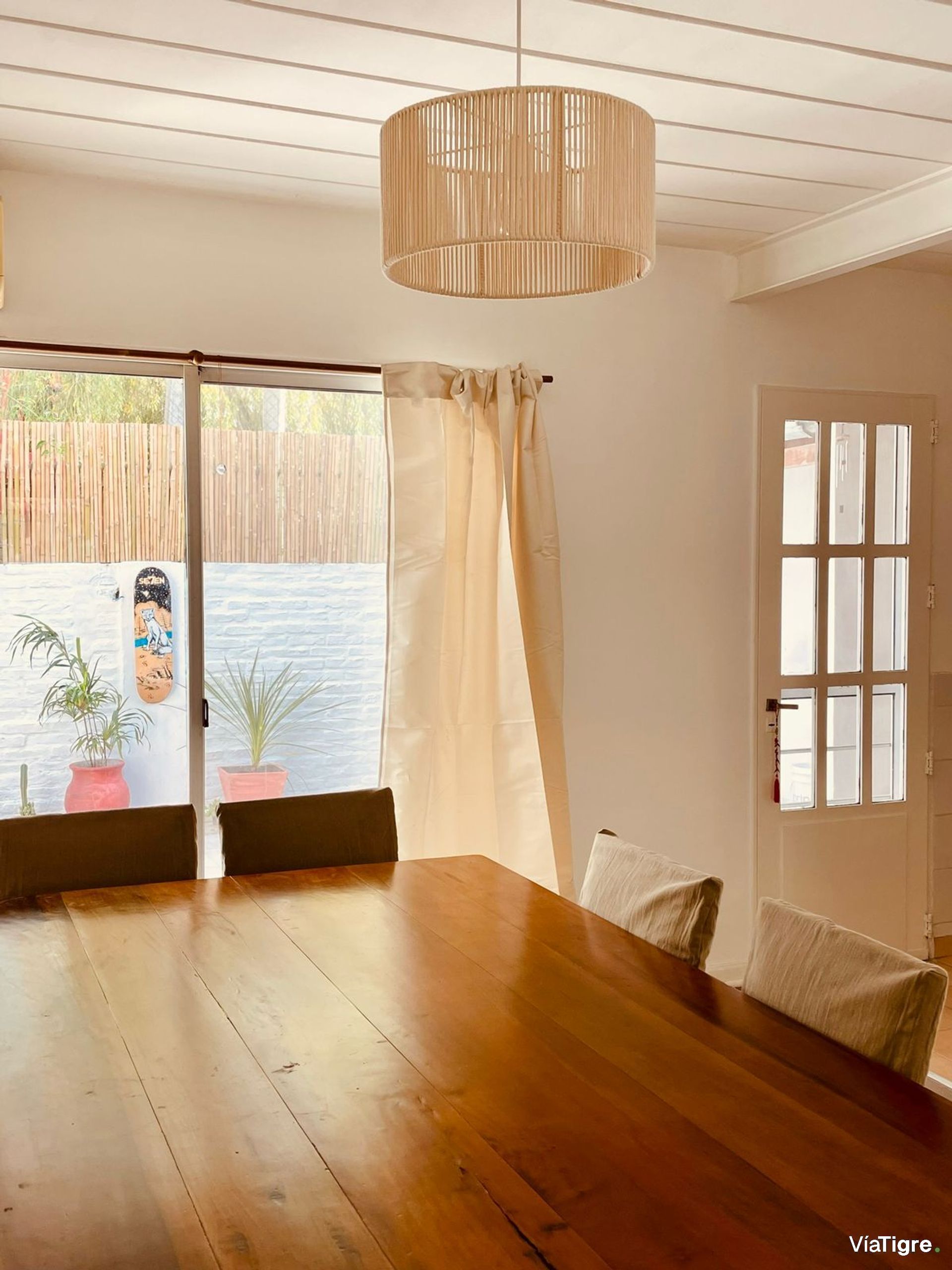 Venta Casa En Barrio Pinar De Tigre Con 2 Cocheras