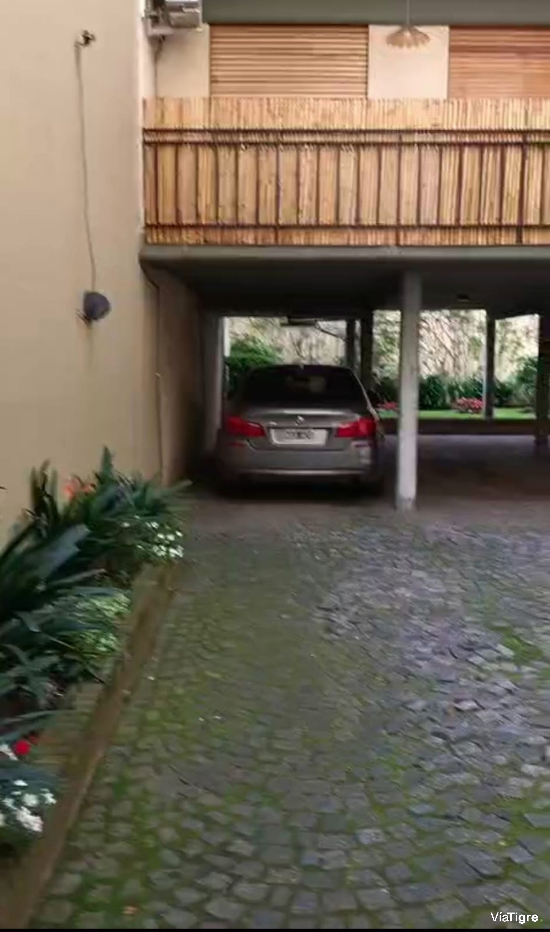 Dos Ambientes con Balcón en san isidro.