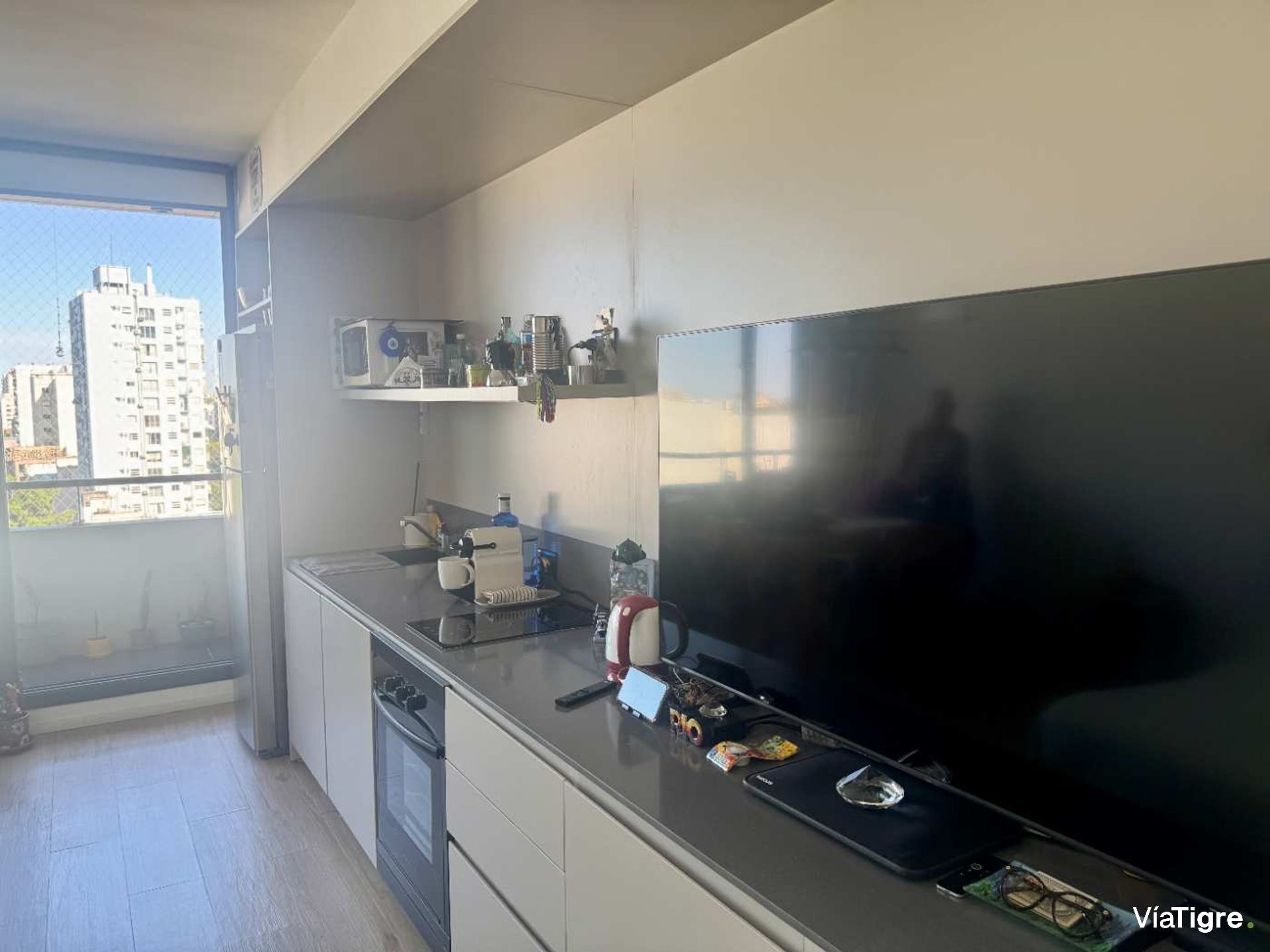 VENTA monoambiente balcon con cochera - La Lucila