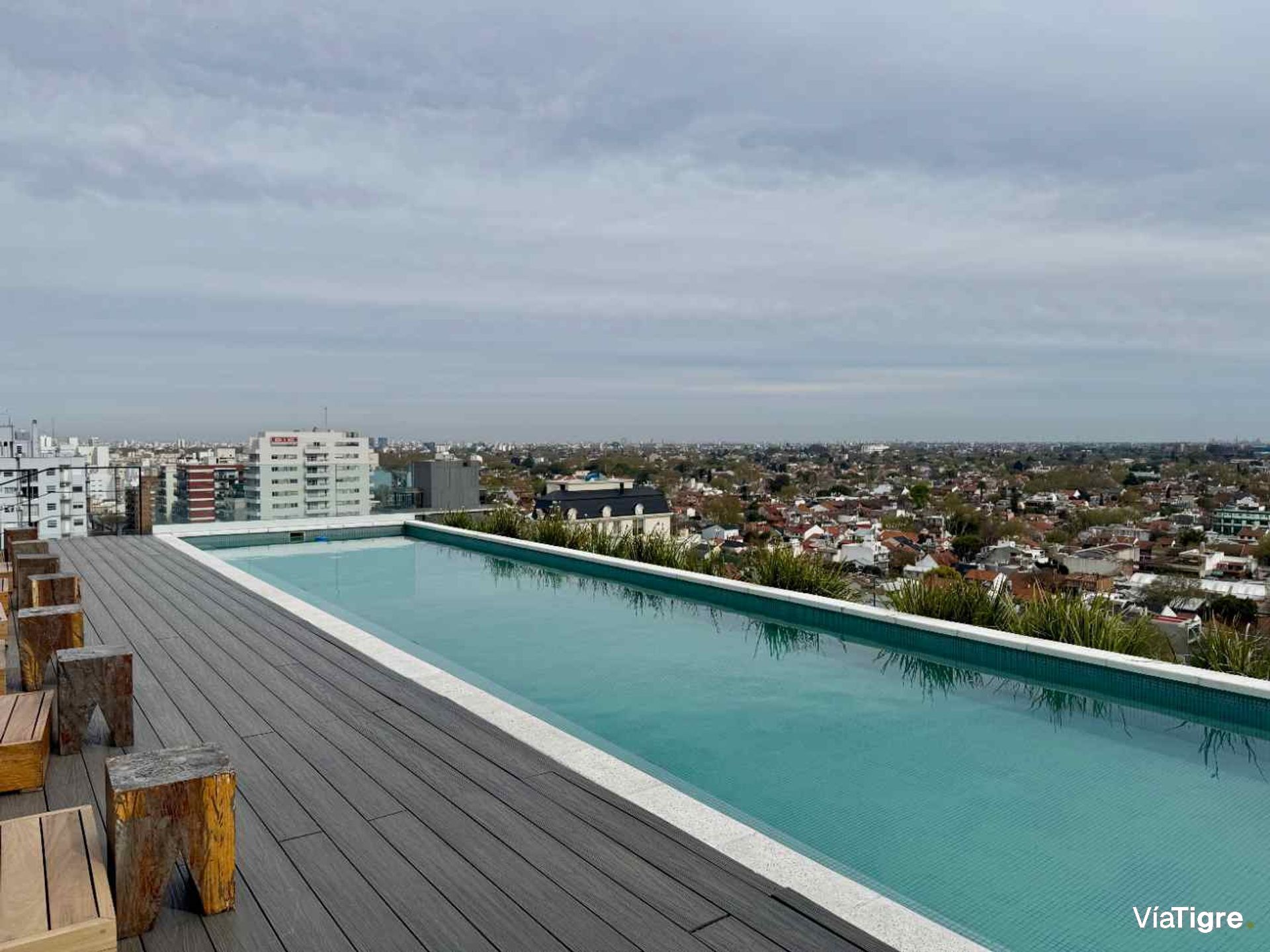 VENTA monoambiente balcon con cochera - La Lucila
