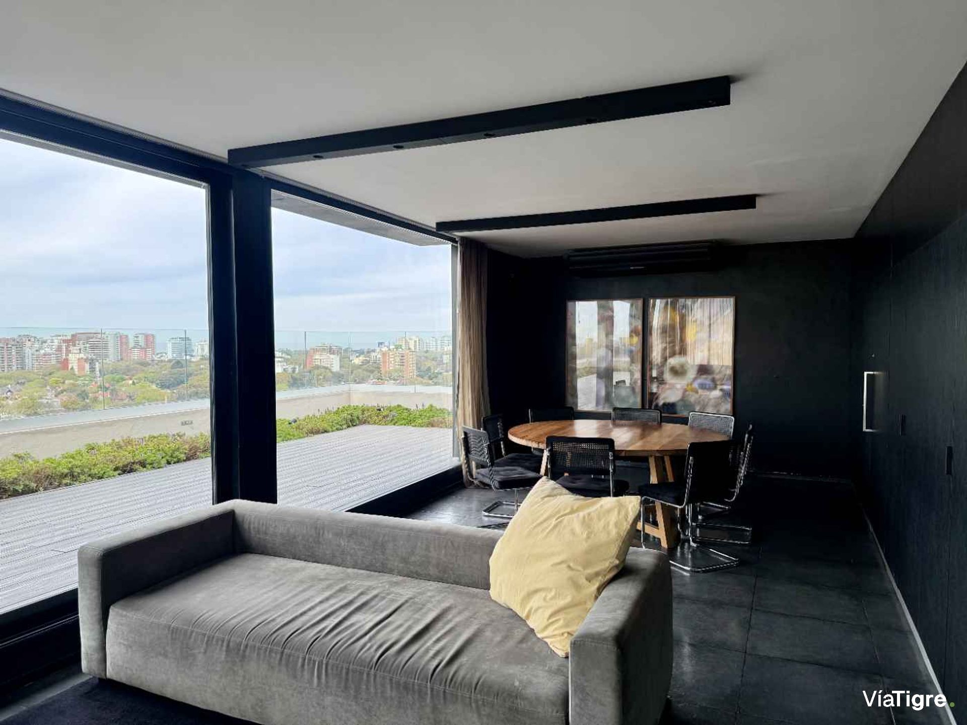 VENTA monoambiente balcon con cochera - La Lucila
