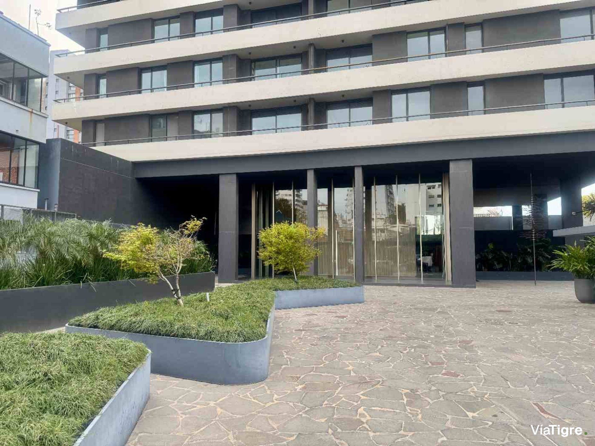 VENTA monoambiente balcon con cochera - La Lucila