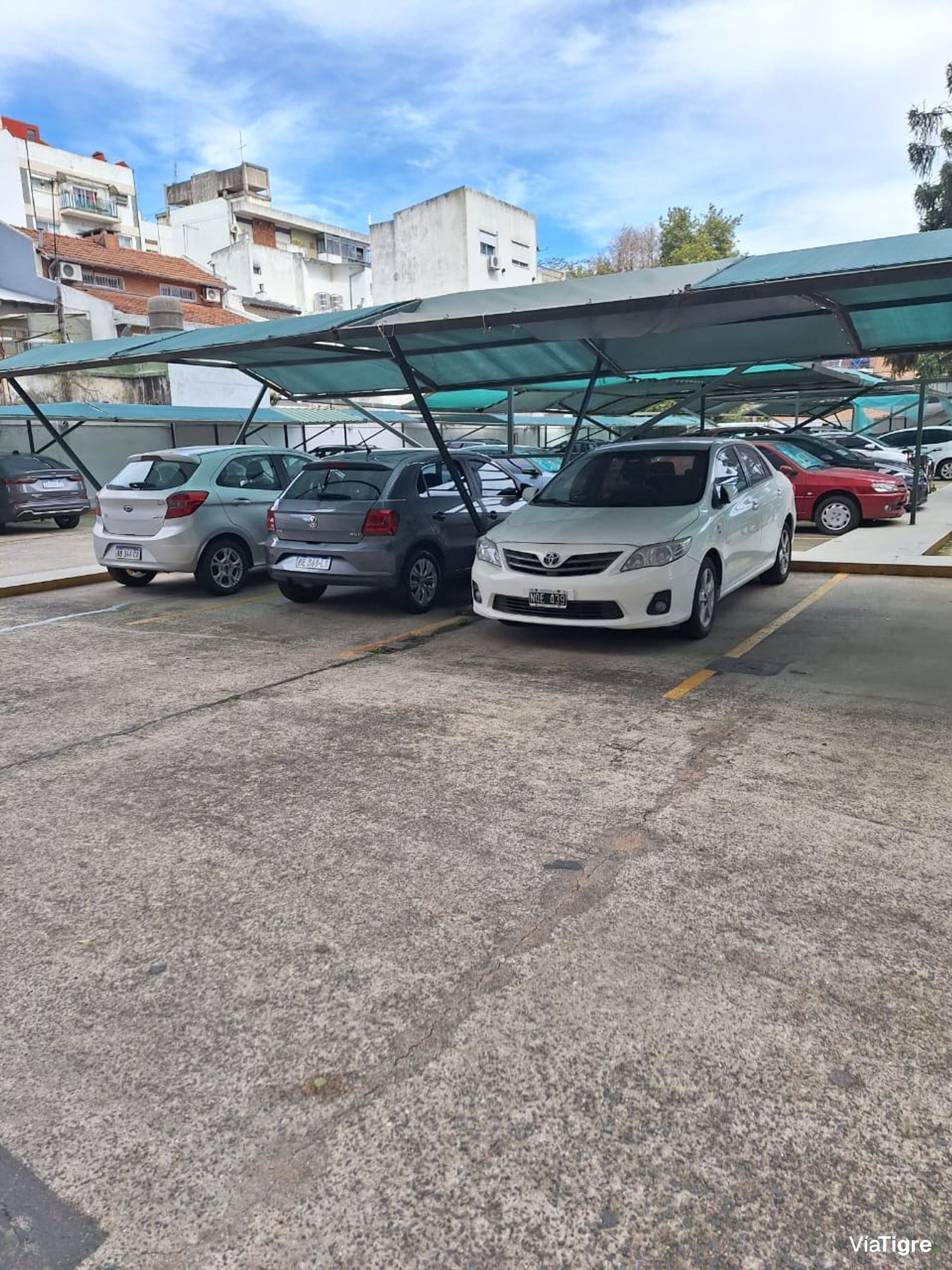 Cochera En Venta.avda Maipu. Vte Lopez.c/Seguridad