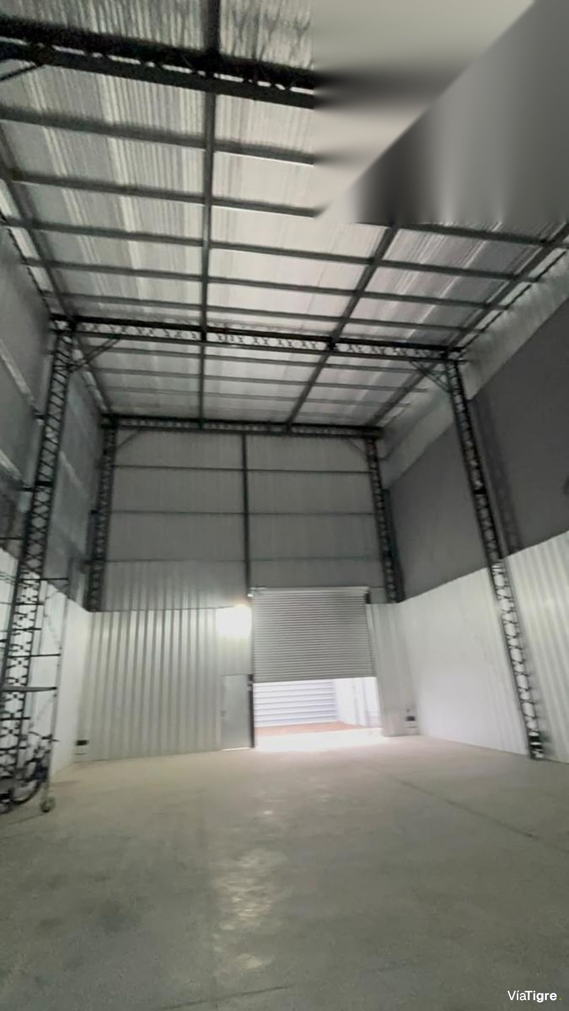Alquiler Galpon 190 M2 Cubiertos 11 Mts De Altura