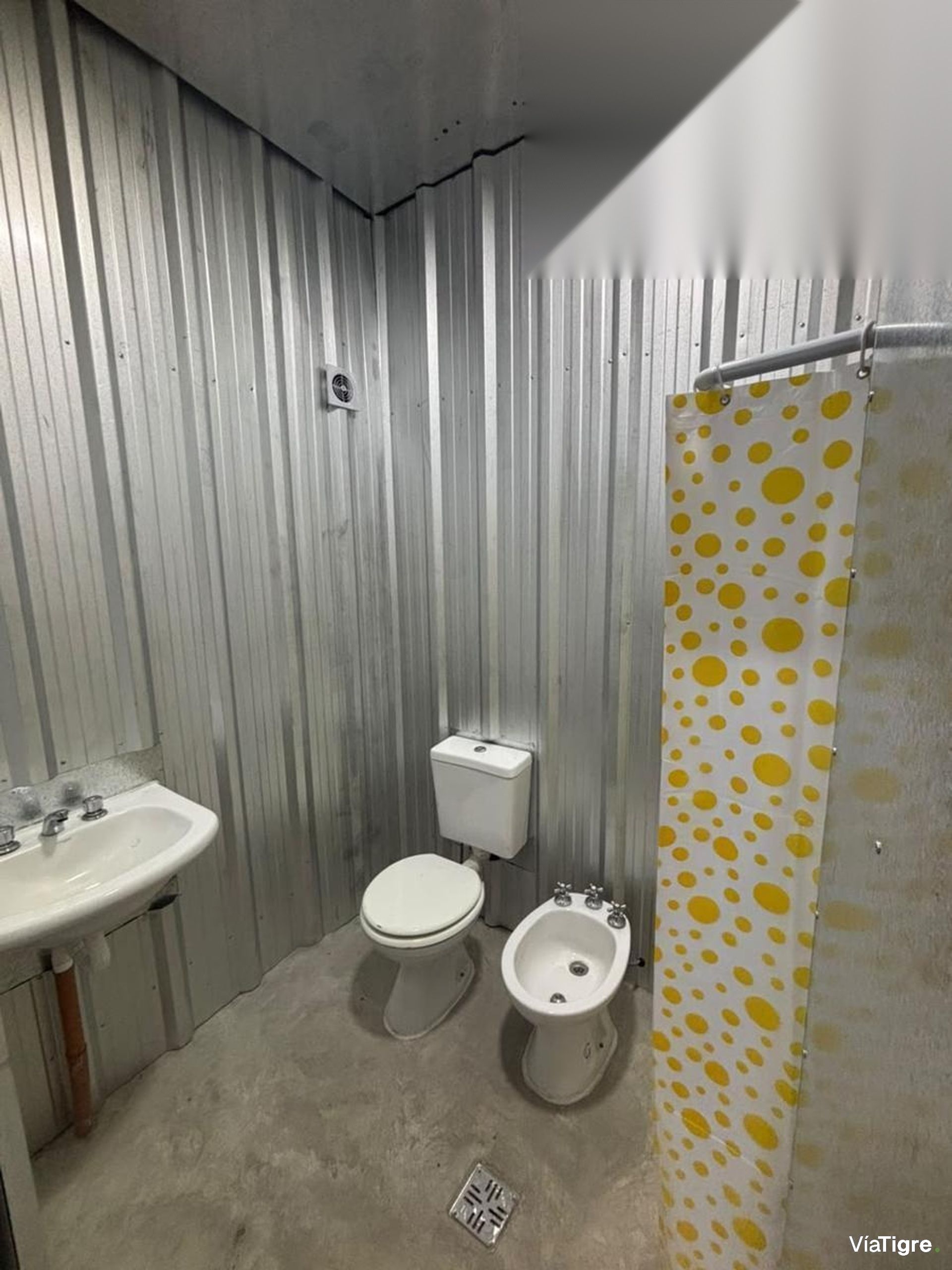 Alquiler Galpon 190 M2 Cubiertos 11 Mts De Altura