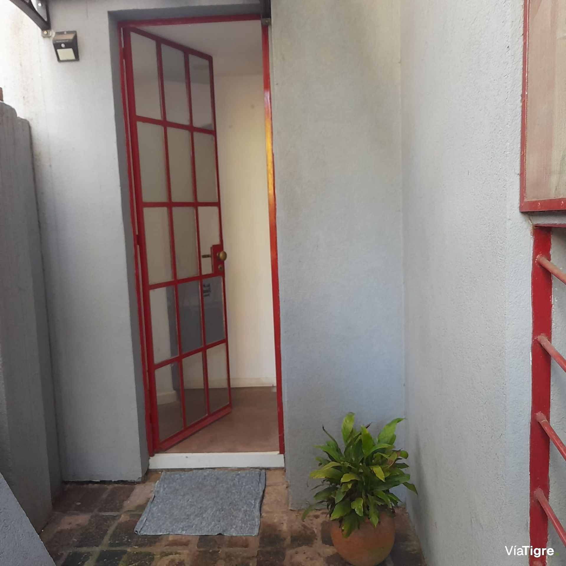 PH Alquiler Monoambiente OLIVOS-consultorio-taller