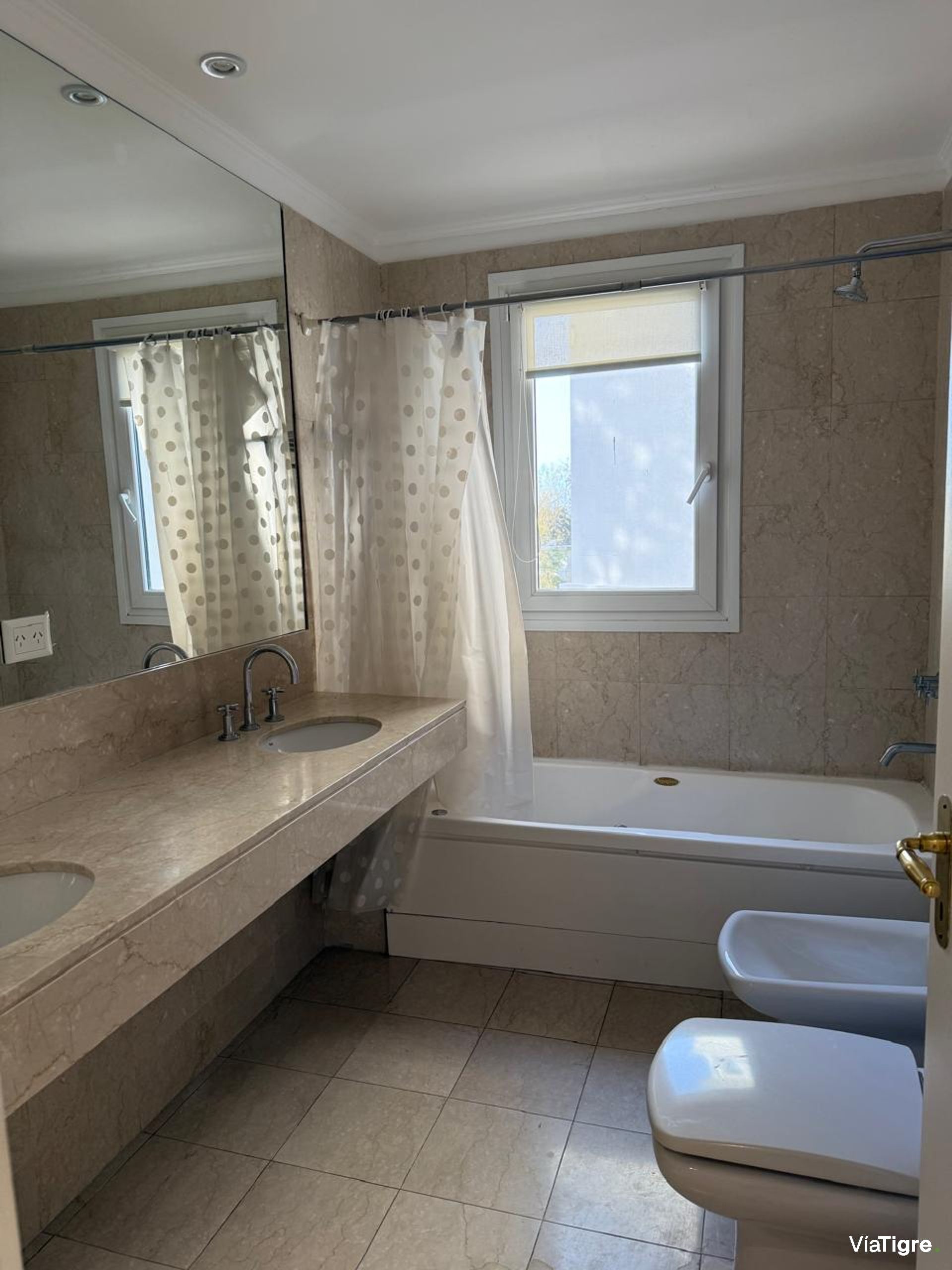 Venta Departamento Barrancas Al Rio