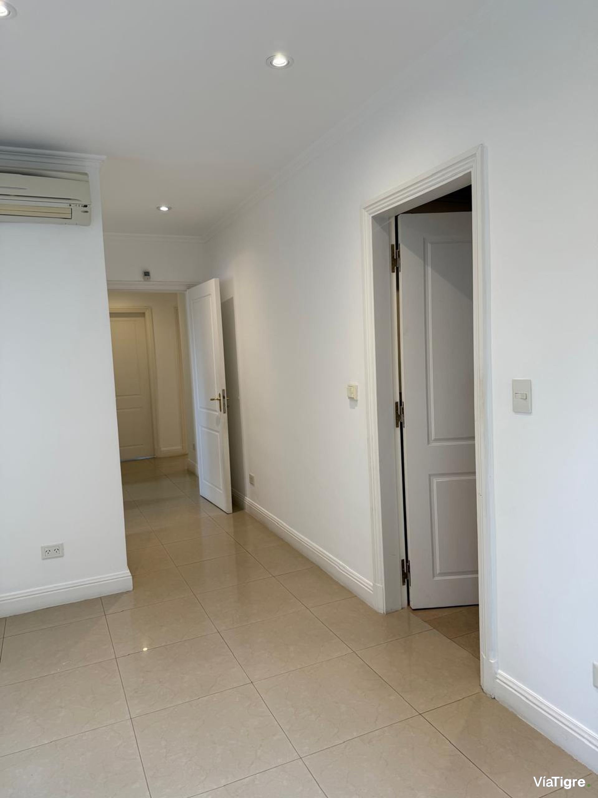 Venta Departamento Barrancas Al Rio