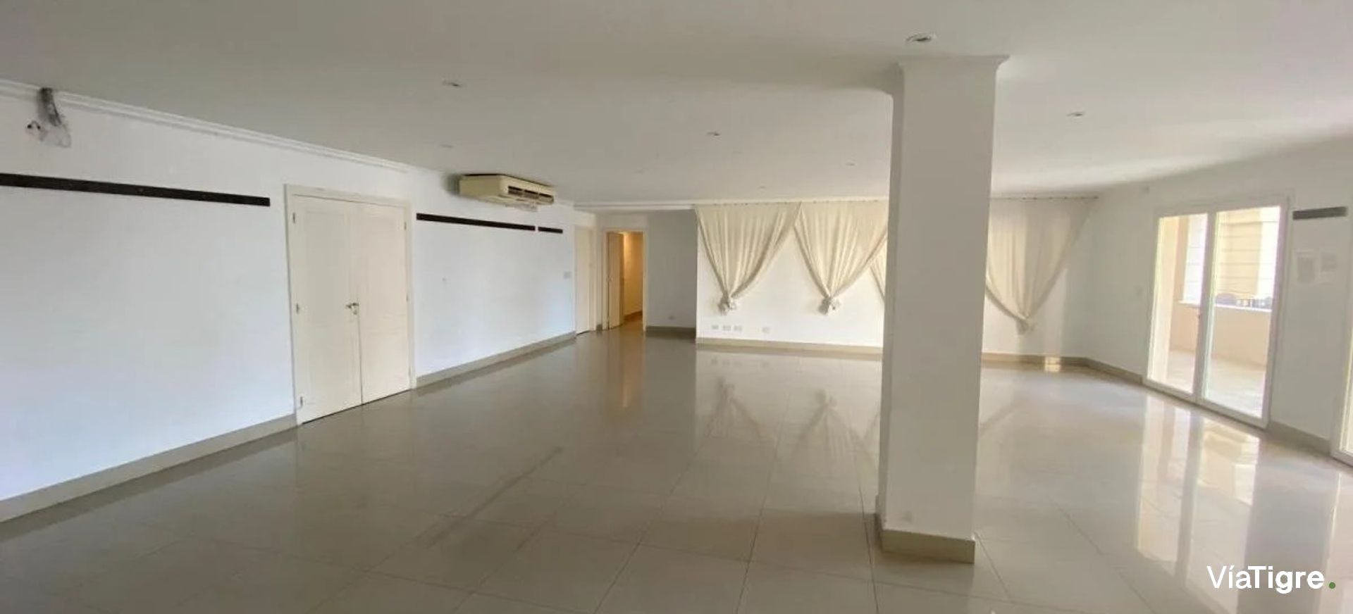 Venta Departamento Barrancas Al Rio