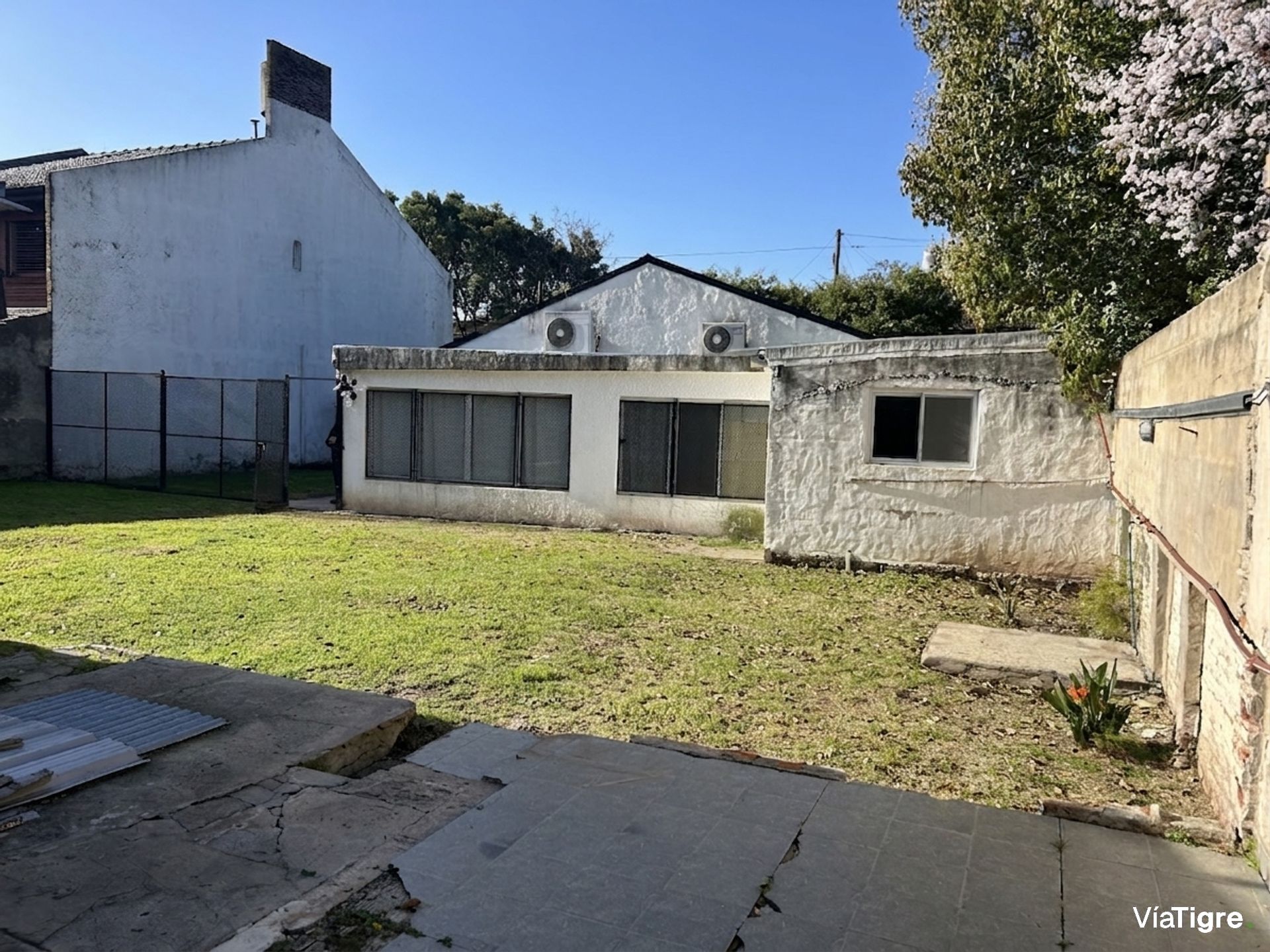 Casa con taller en 492 m² Zona RM3,apto desarrollo