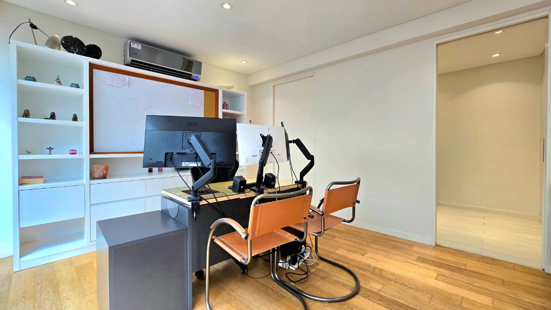 Oficina/Estudio Gran Balcón Venta San Isidro