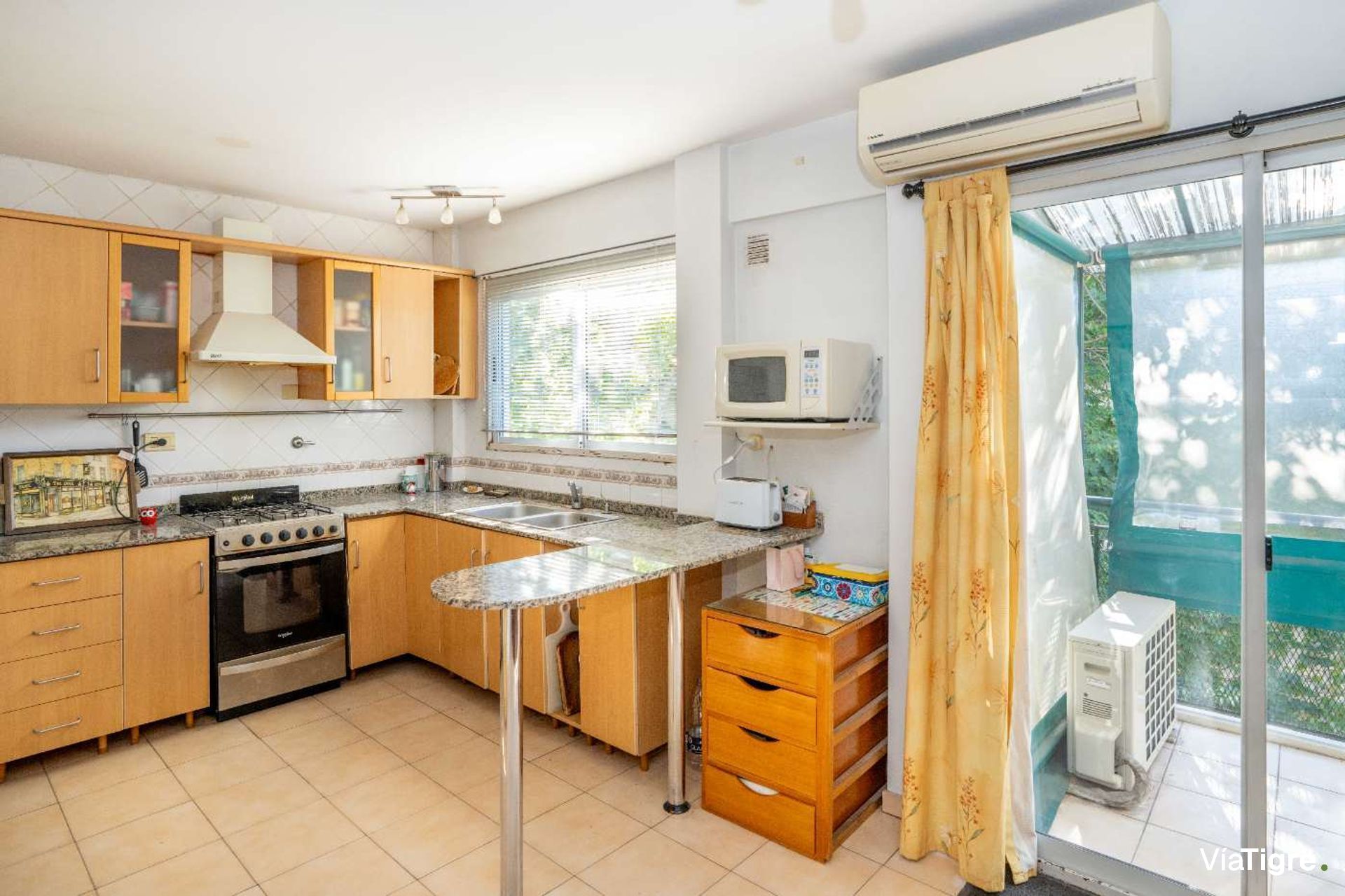 Venta Departamento 4 ambientes cochera San Isidro