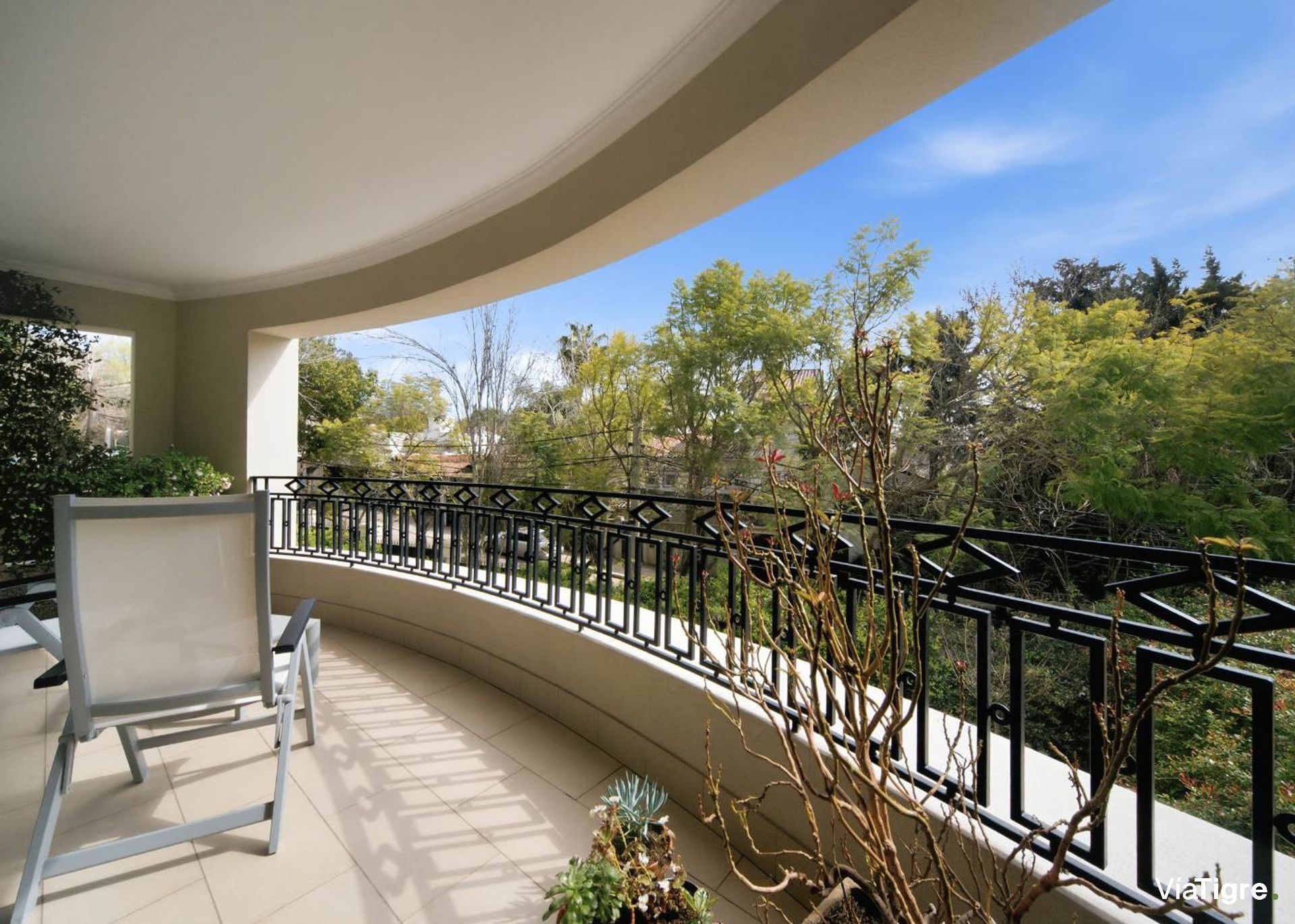 Venta Departamento 4 Ambientes Barrancas Al Rio