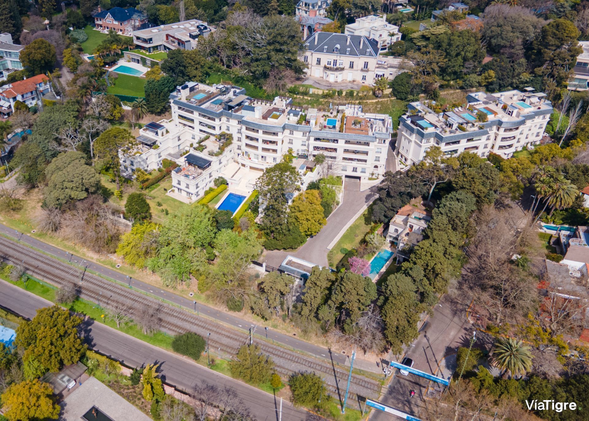 Venta Departamento 4 Ambientes Barrancas Al Rio
