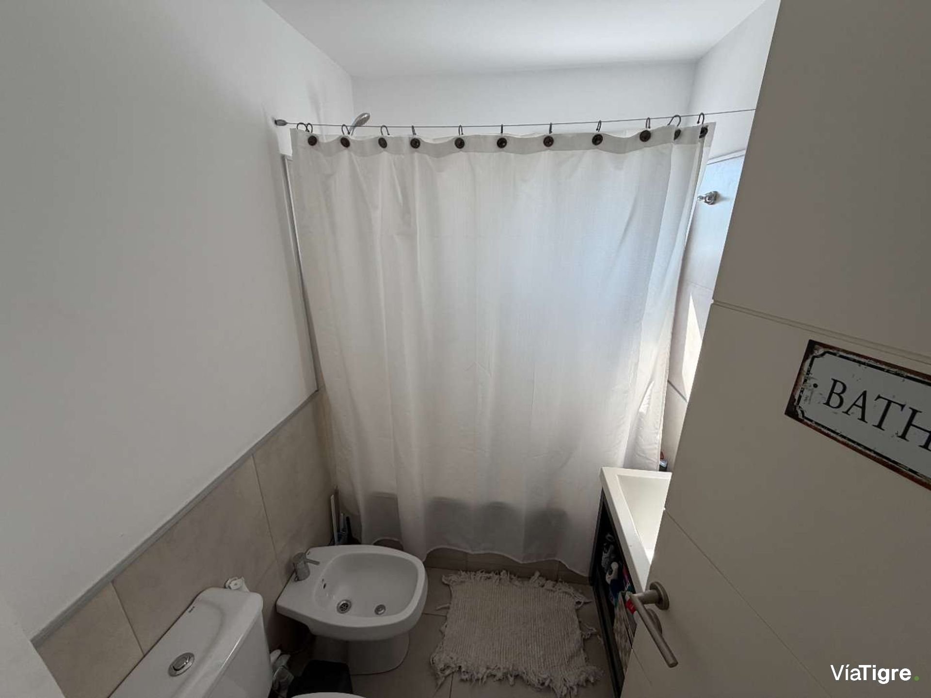 Venta depto 3 amb a la laguna - Sendero Nordelta