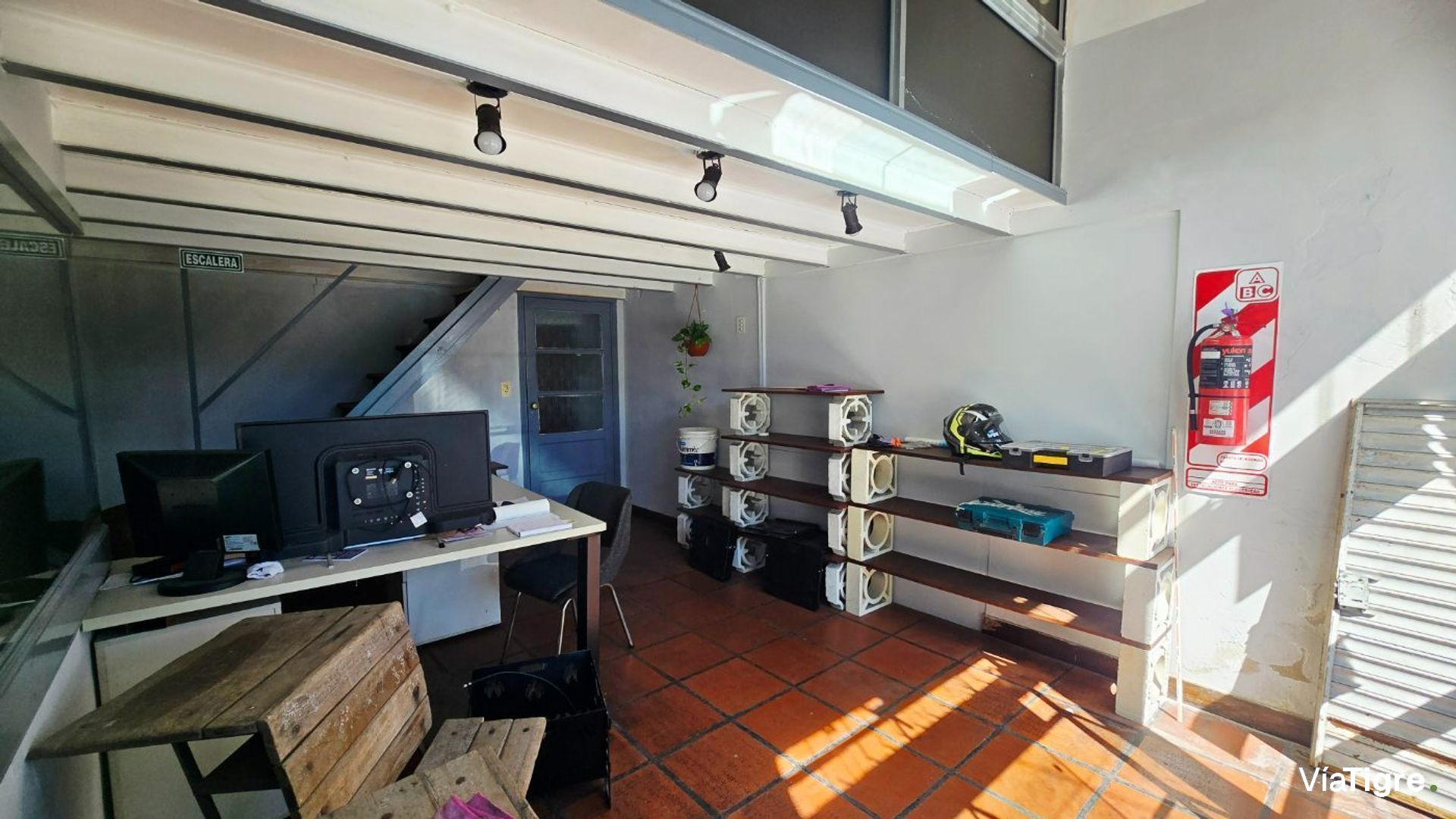 Venta Galpon, Deposito y Local en PH, Munro