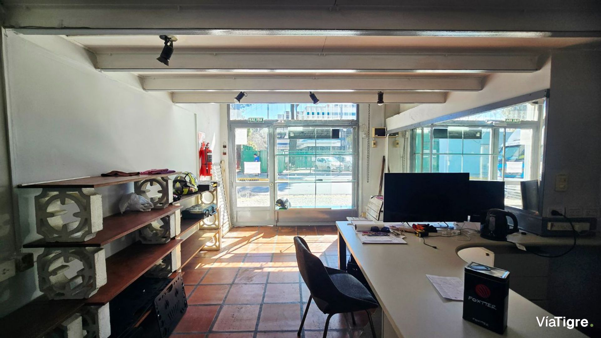 Venta Galpon, Deposito y Local en PH, Munro