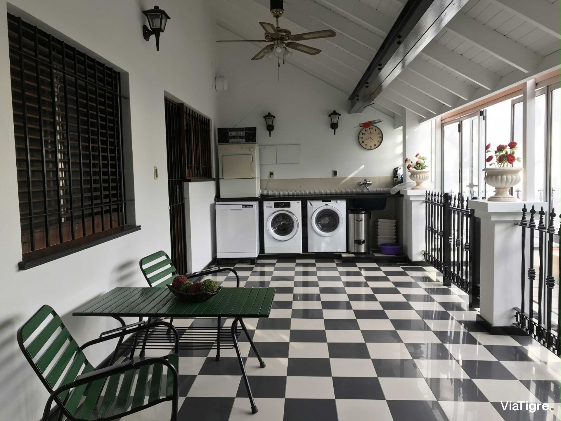 Casa En Venta 6 Ambientes Olivos Apta Credito