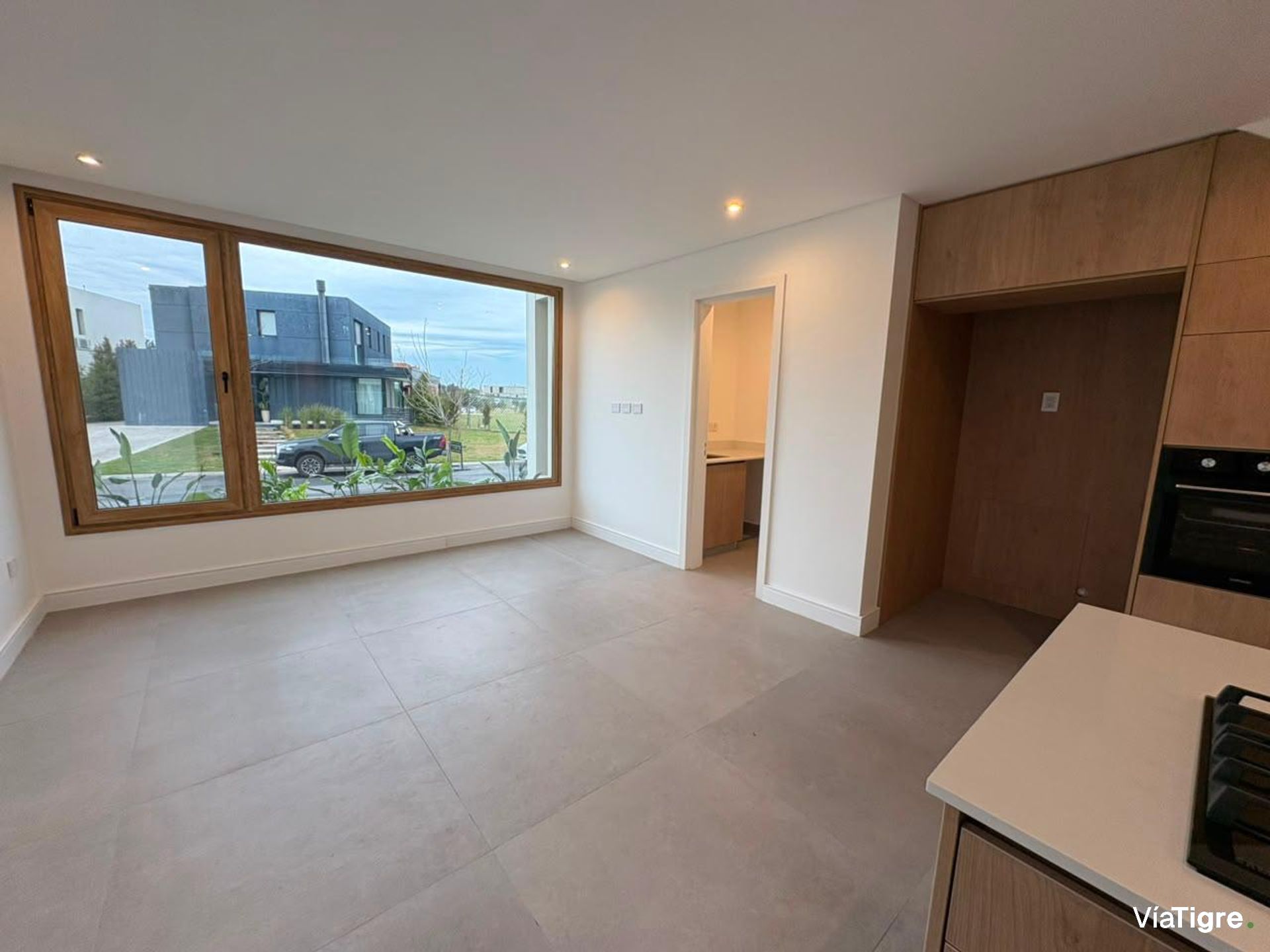 Venta Casa a Estrenar 4 Suites Carpinchos Nordelta