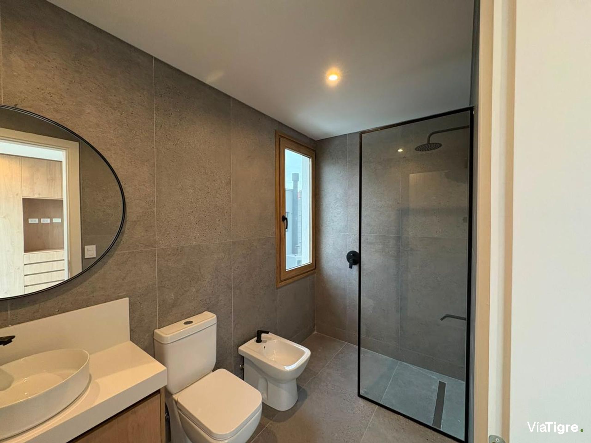 Venta Casa a Estrenar 4 Suites Carpinchos Nordelta