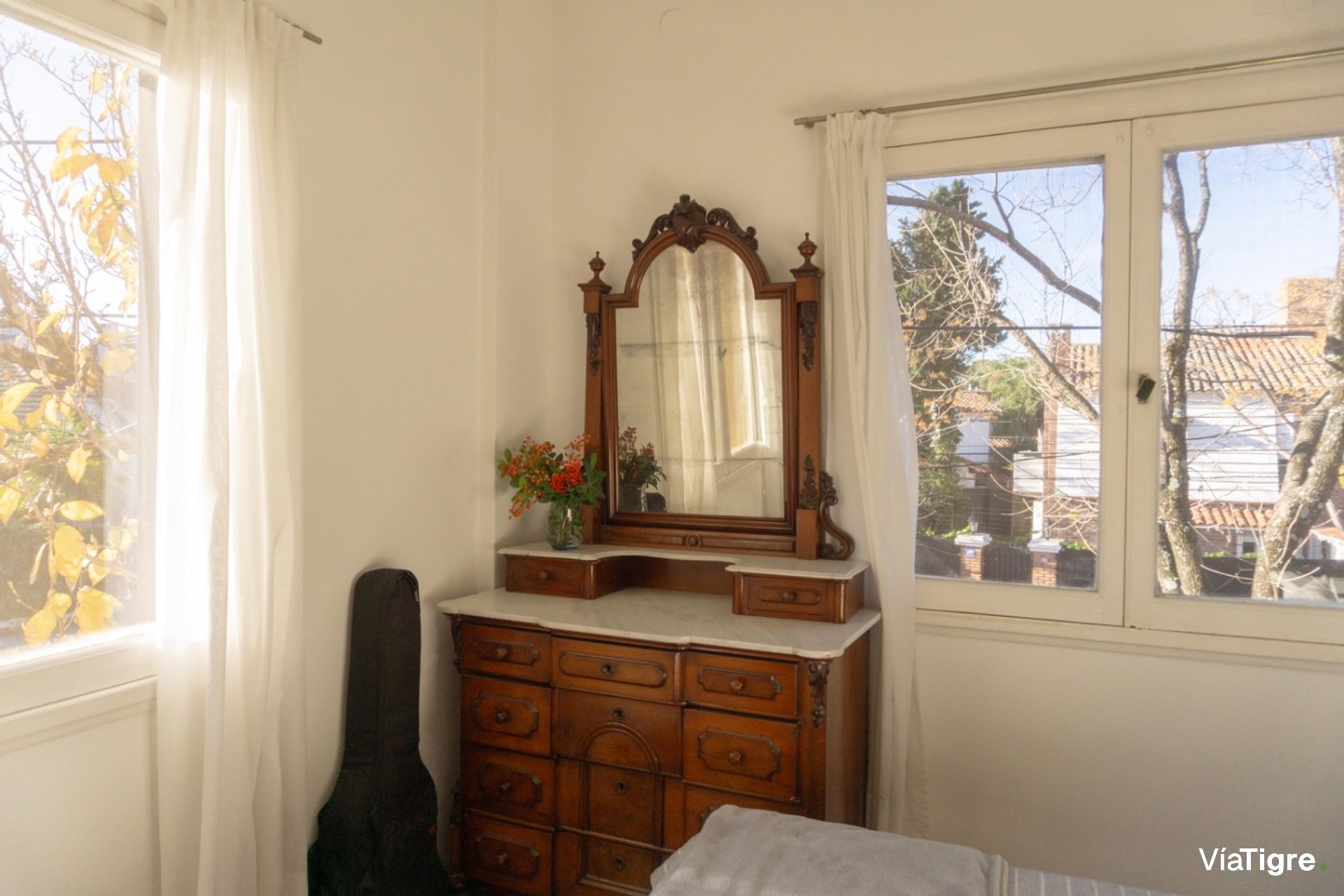 Venta PH Acassuso planta alta c/terraza parrilla