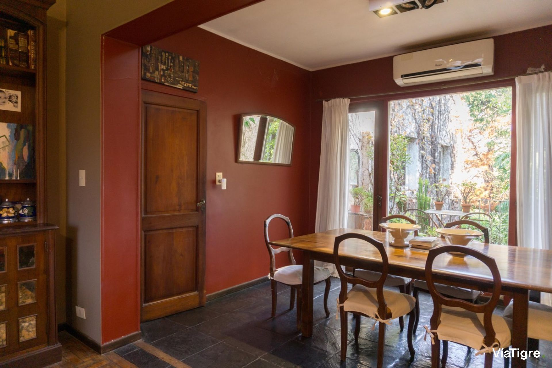 Venta PH Acassuso planta alta c/terraza parrilla