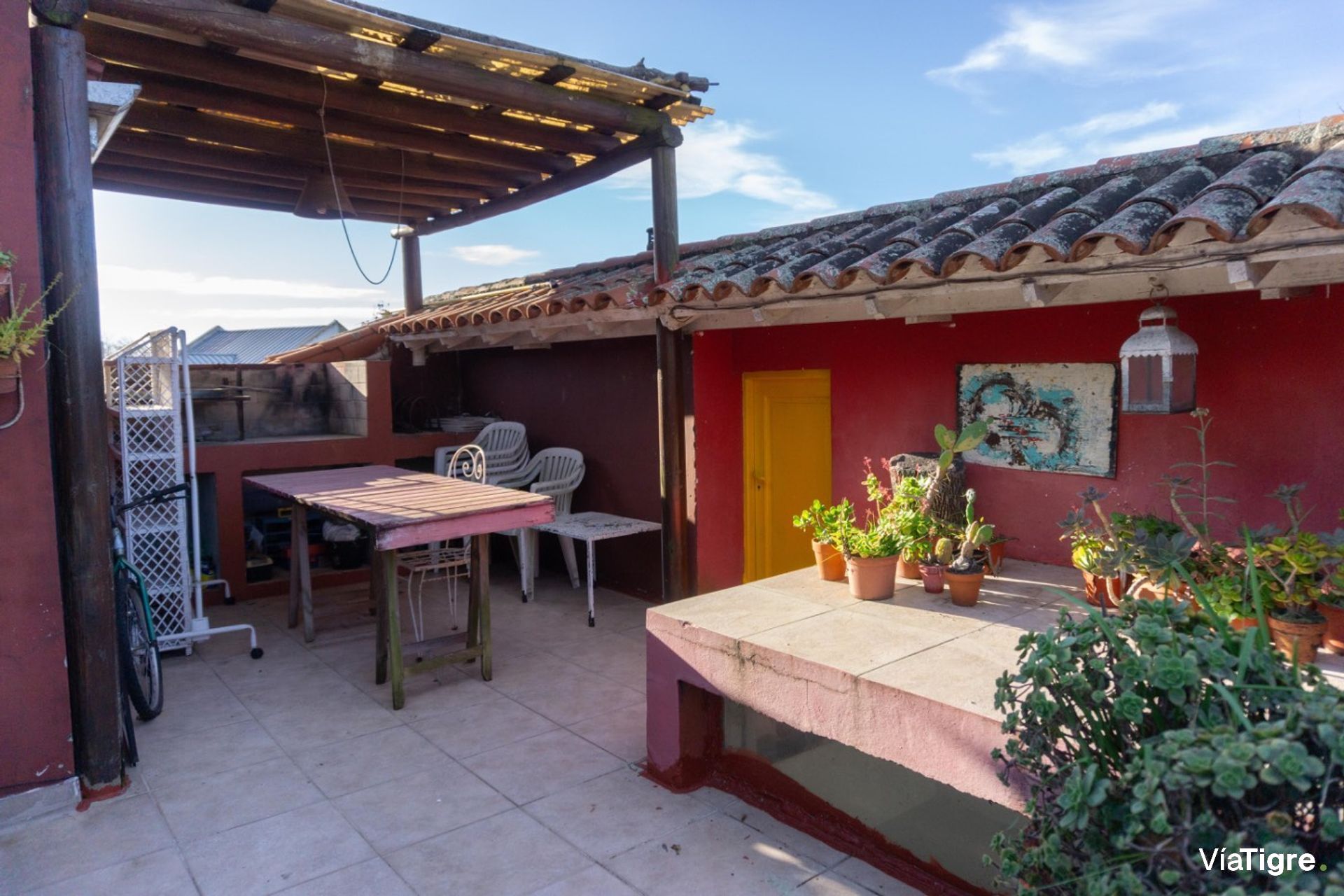 Venta PH Acassuso planta alta c/terraza parrilla