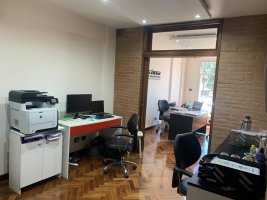Venta De Oficina 3 Ambiente Sobre Av.maipu Sin Exp