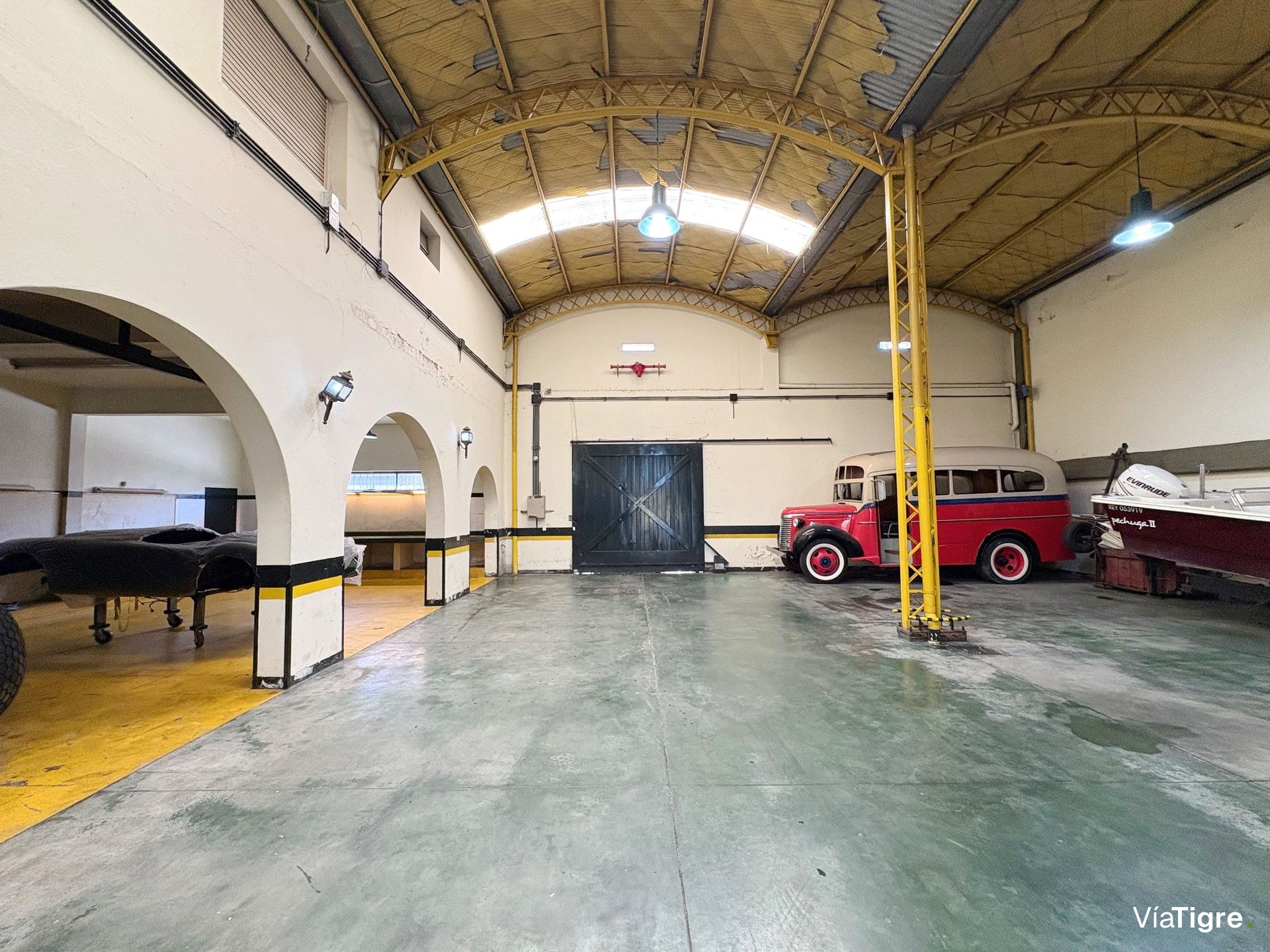 Venta Deposito Industrial Con Oficinas