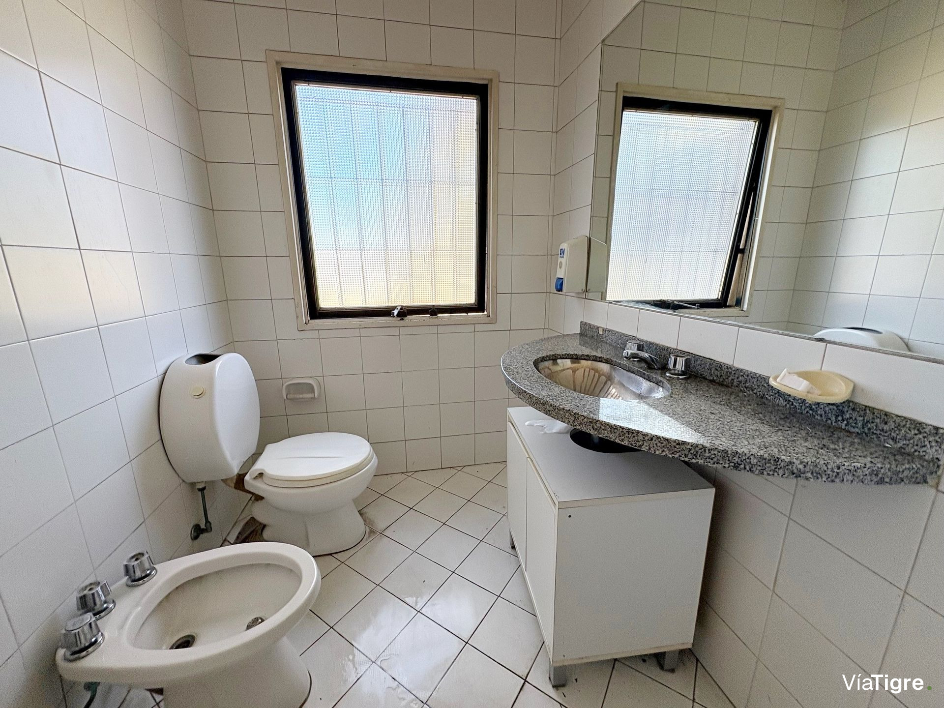 Venta Deposito Industrial Con Oficinas