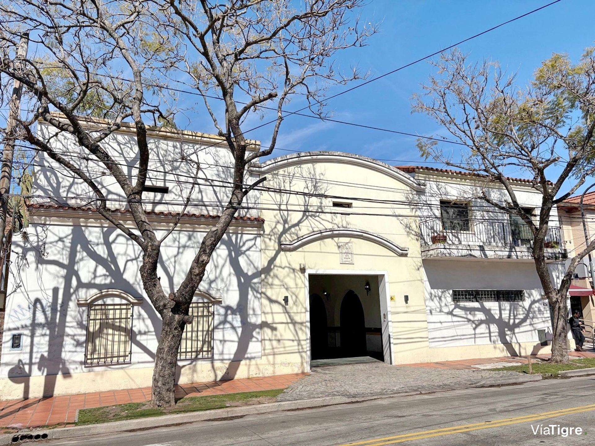 Venta Deposito Industrial Con Oficinas