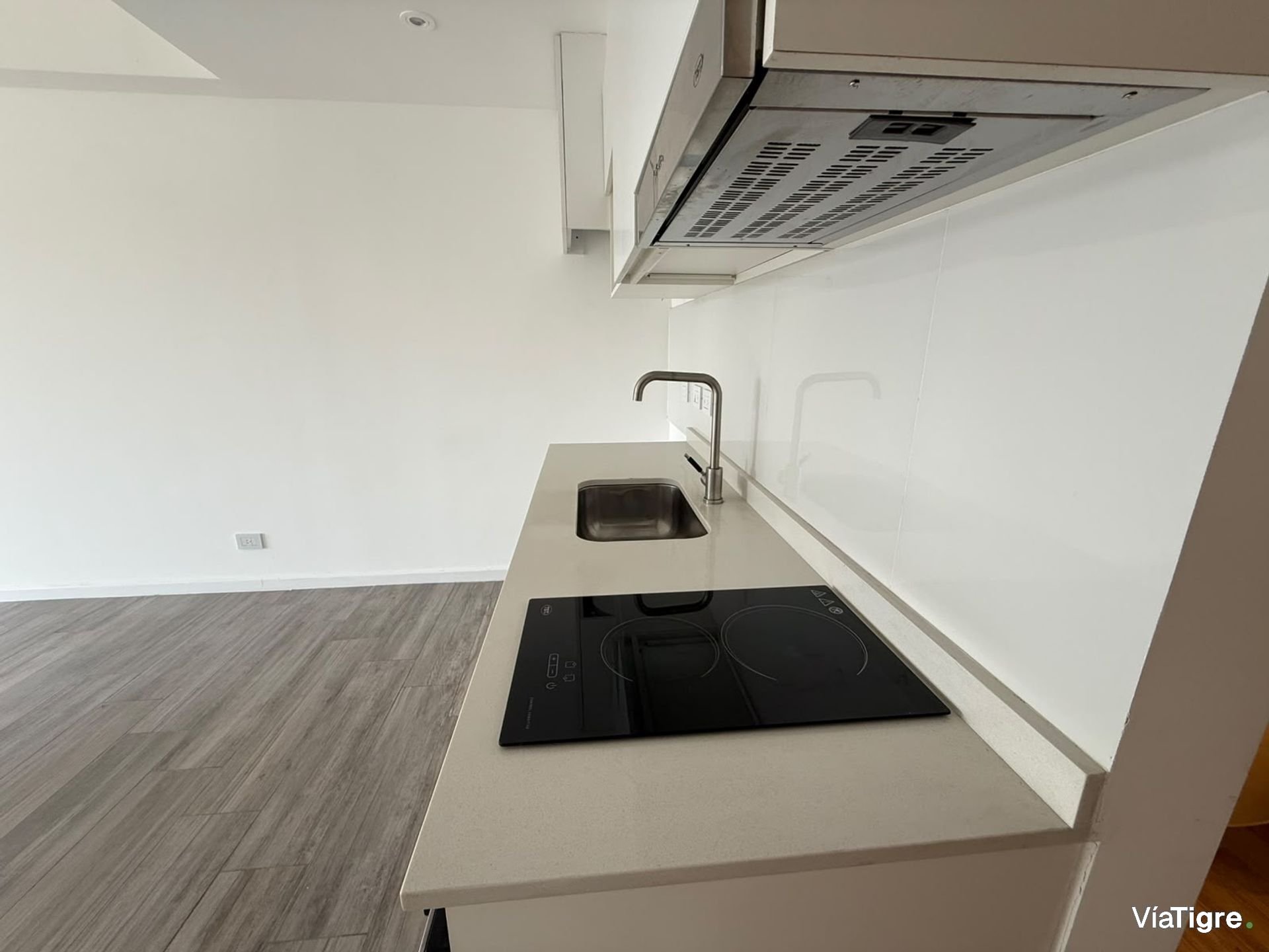 Venta Depto a estrenar terraza propia y amenities