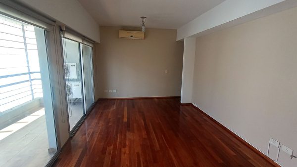 ALQUILER 3 Ambientes Olivos, Balcon aterrazado
