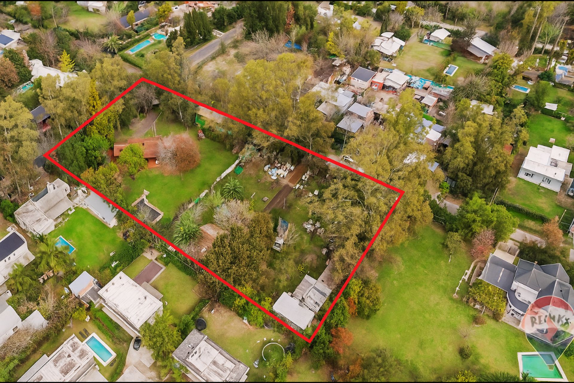 VENTA Quinta de 5000m² con 3 casas , Benavidez