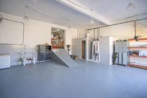 Venta Galpón Villa Martelli Refaccionado Depósito