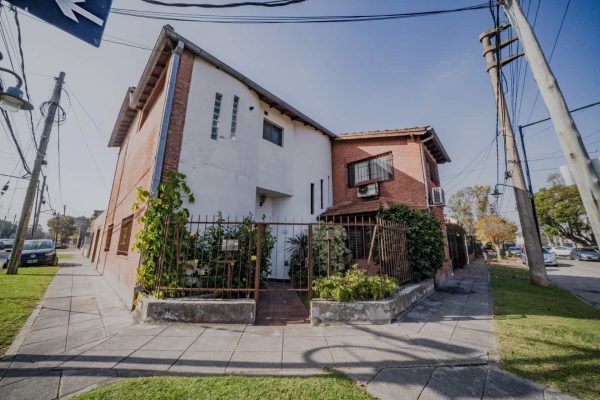 Venta Casa 3 dorm, quincho, apto credito Martinez