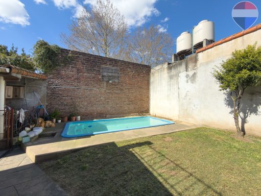Venta Casa 5 Dormitorios,Pileta,Cochera San Isidro