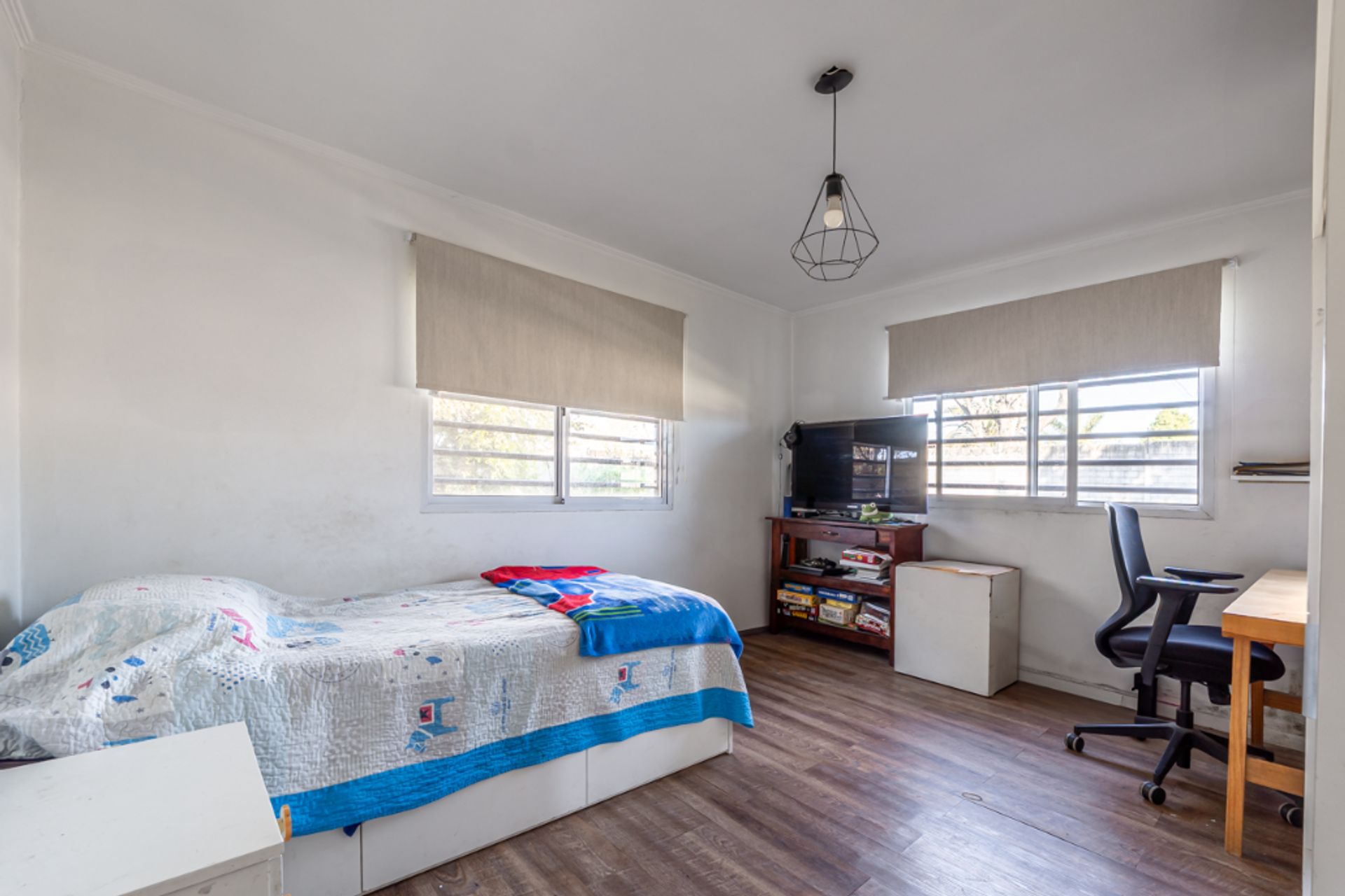 Venta casa 3 amb. lote 1500 m2 pileta en Pacheco
