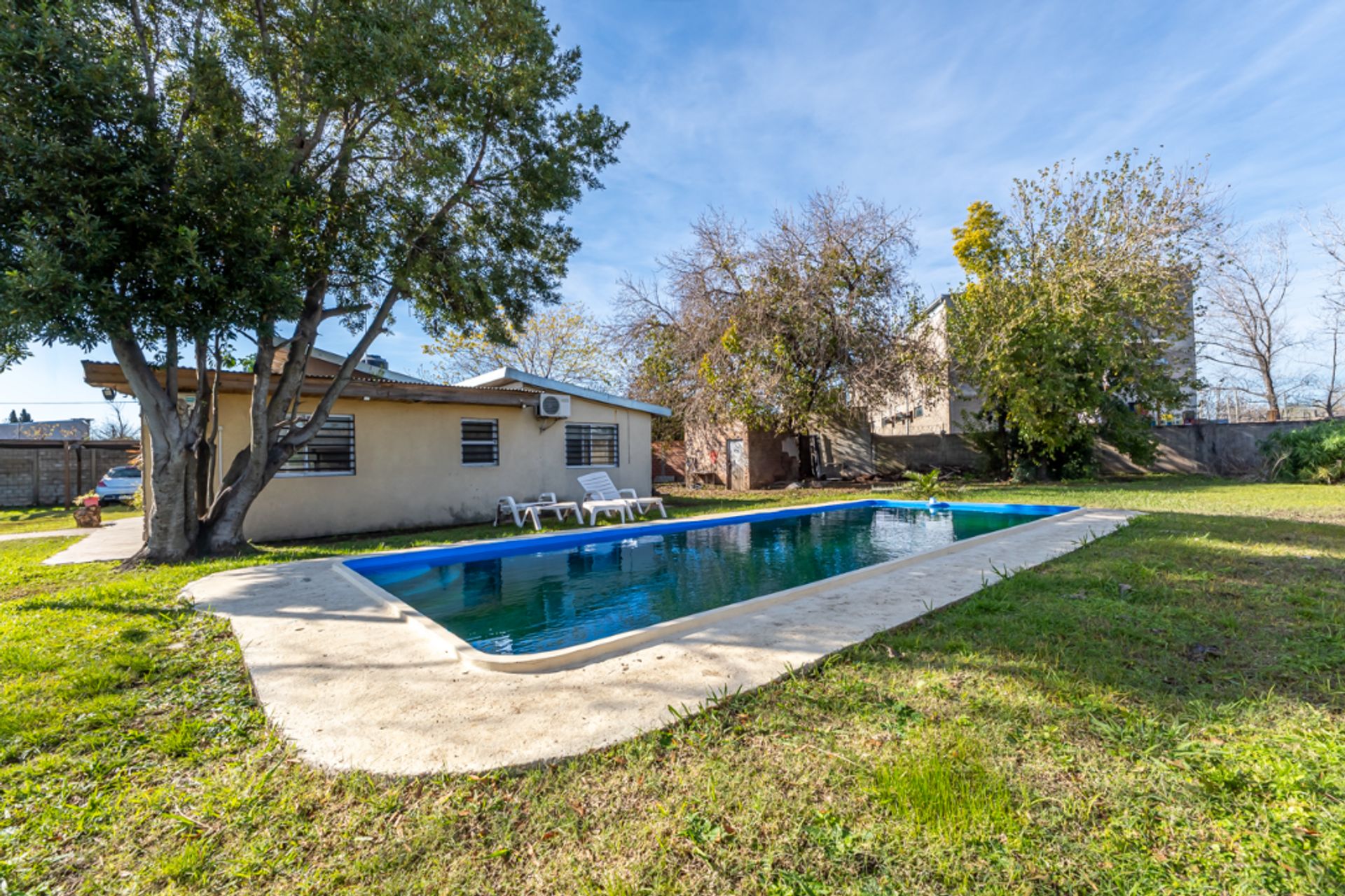 Venta casa 3 amb. lote 1500 m2 pileta en Pacheco