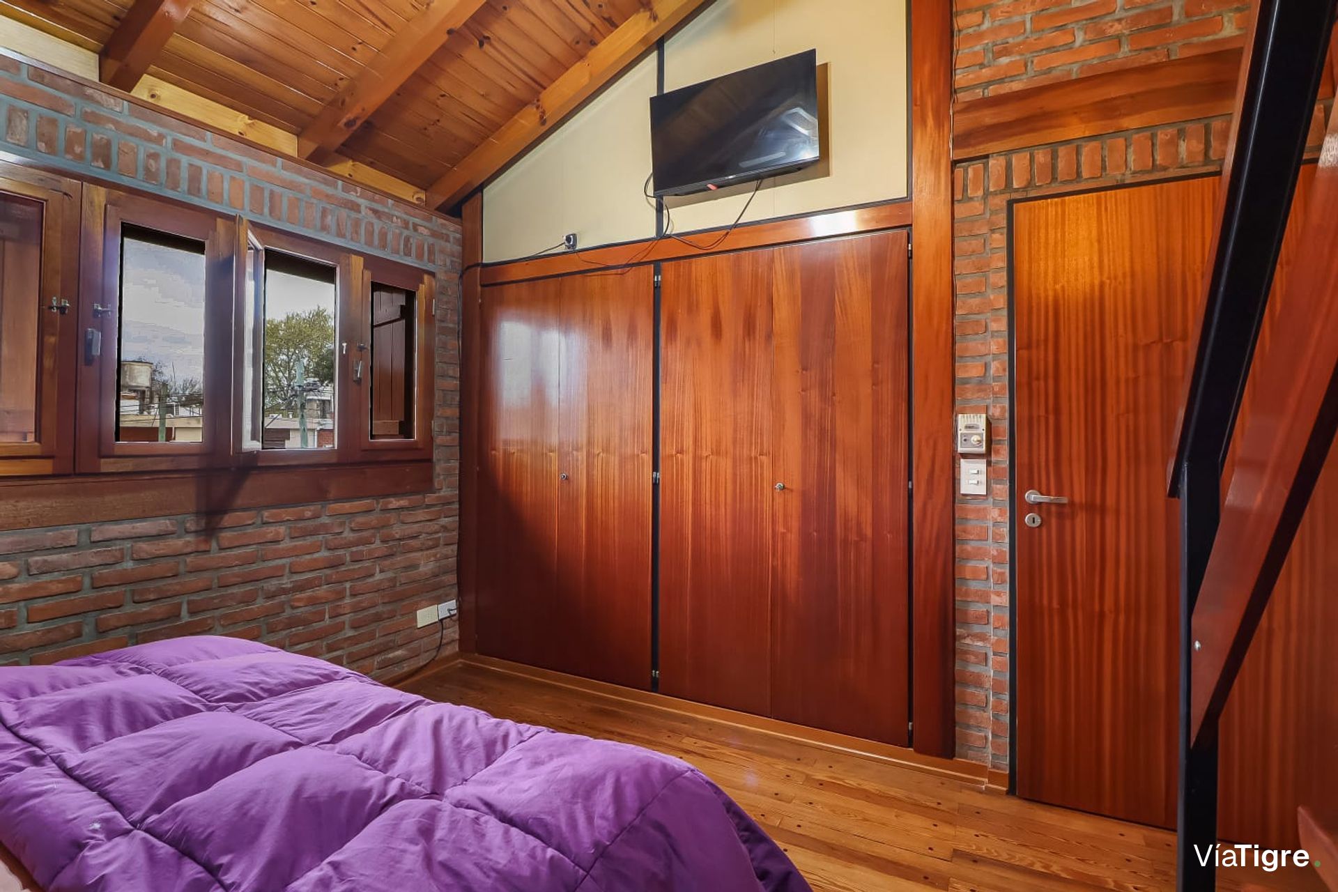 Venta casa 4 amb +jardin +quincho c/parrilla