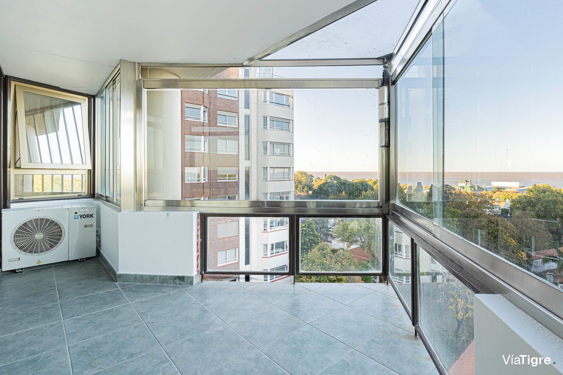 Alquiler Piso 7 con Gran Vista al Río-La Lucila