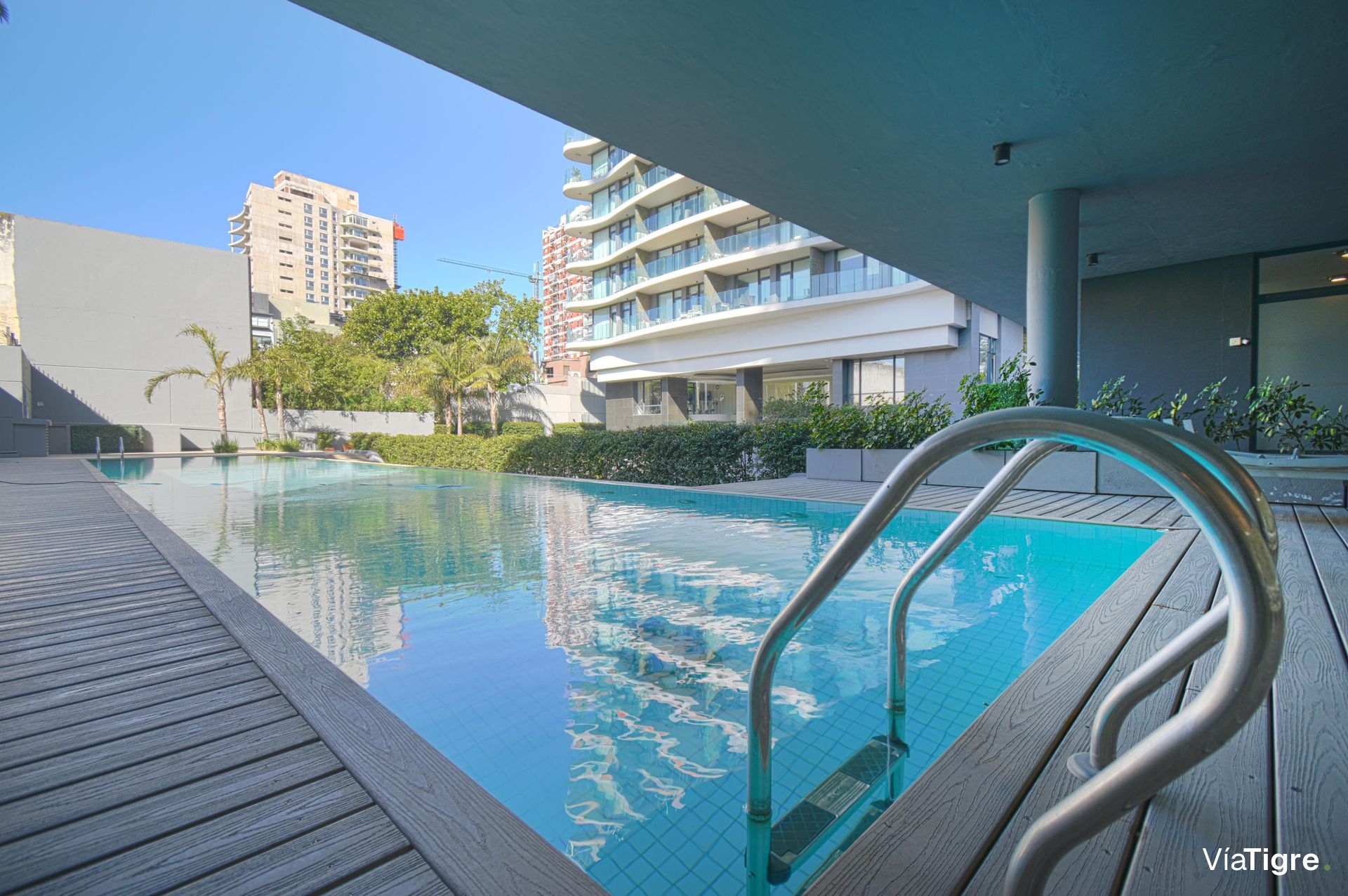 Venta 2 ambientes con VISTA DIRECTA AL RÍO