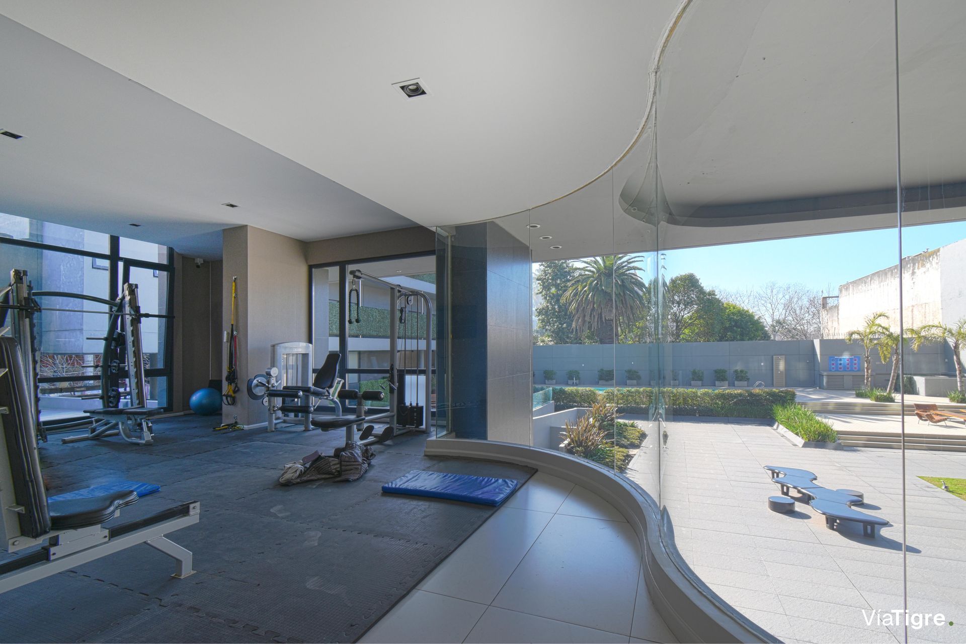 Venta 2 ambientes con VISTA DIRECTA AL RÍO
