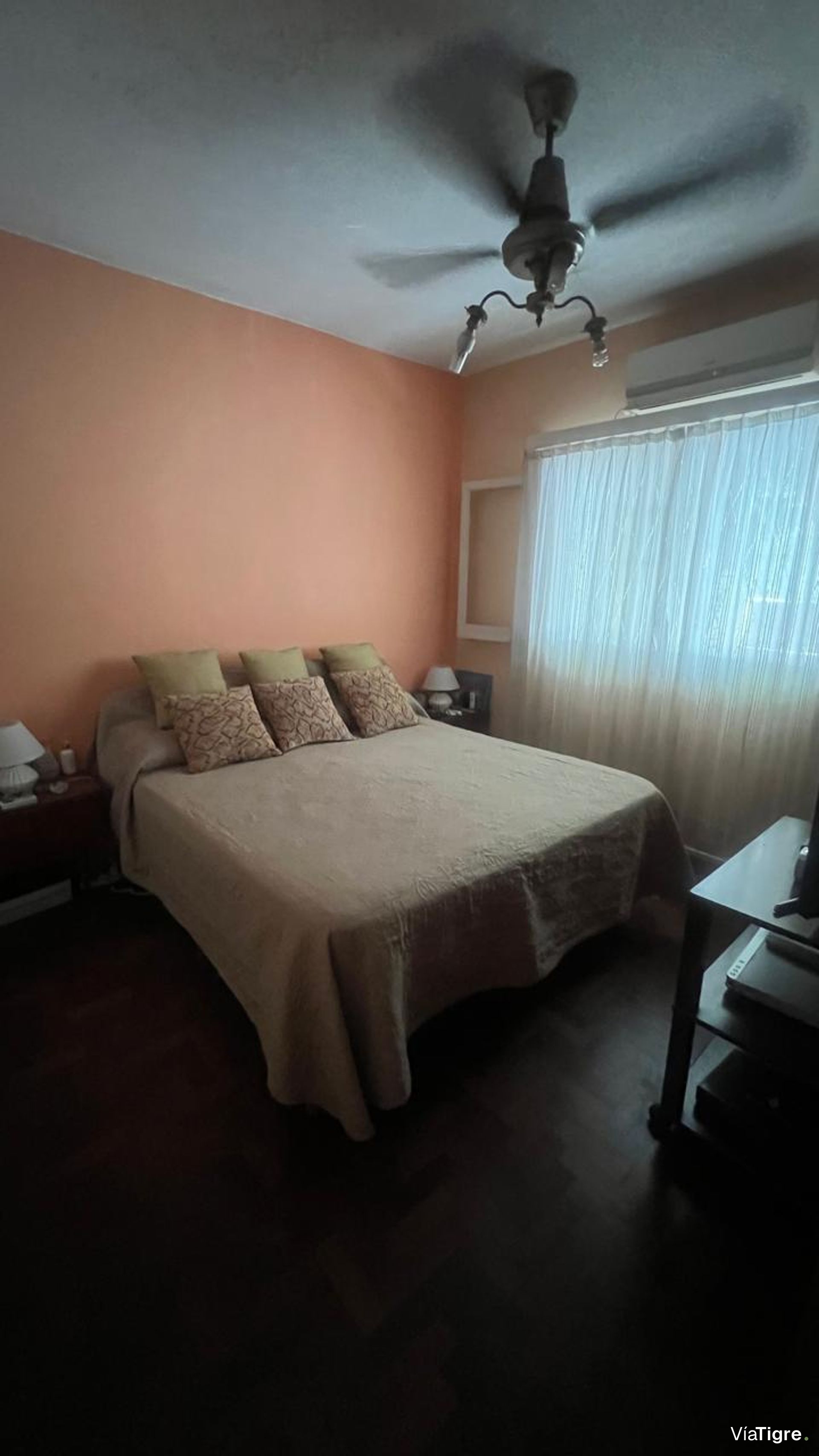 Casa Con Amplio Jardín, Terraza Florida Oeste