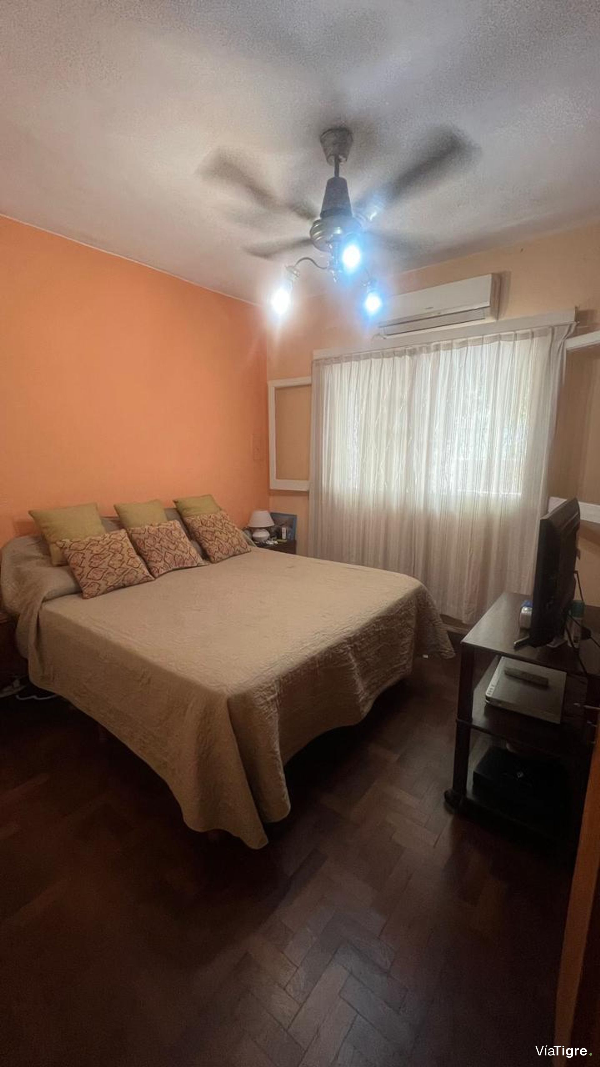 Casa Con Amplio Jardín, Terraza Florida Oeste