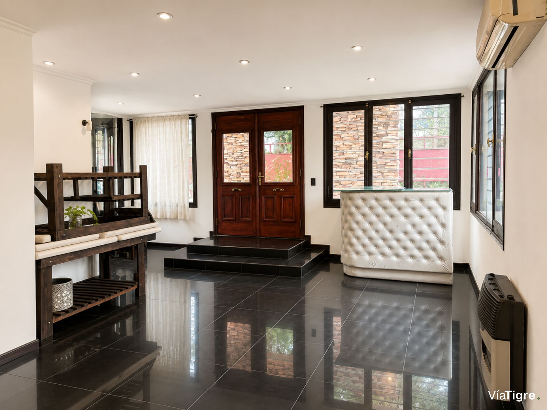 Casa de 6 ambientes + departamento 2 ambientes