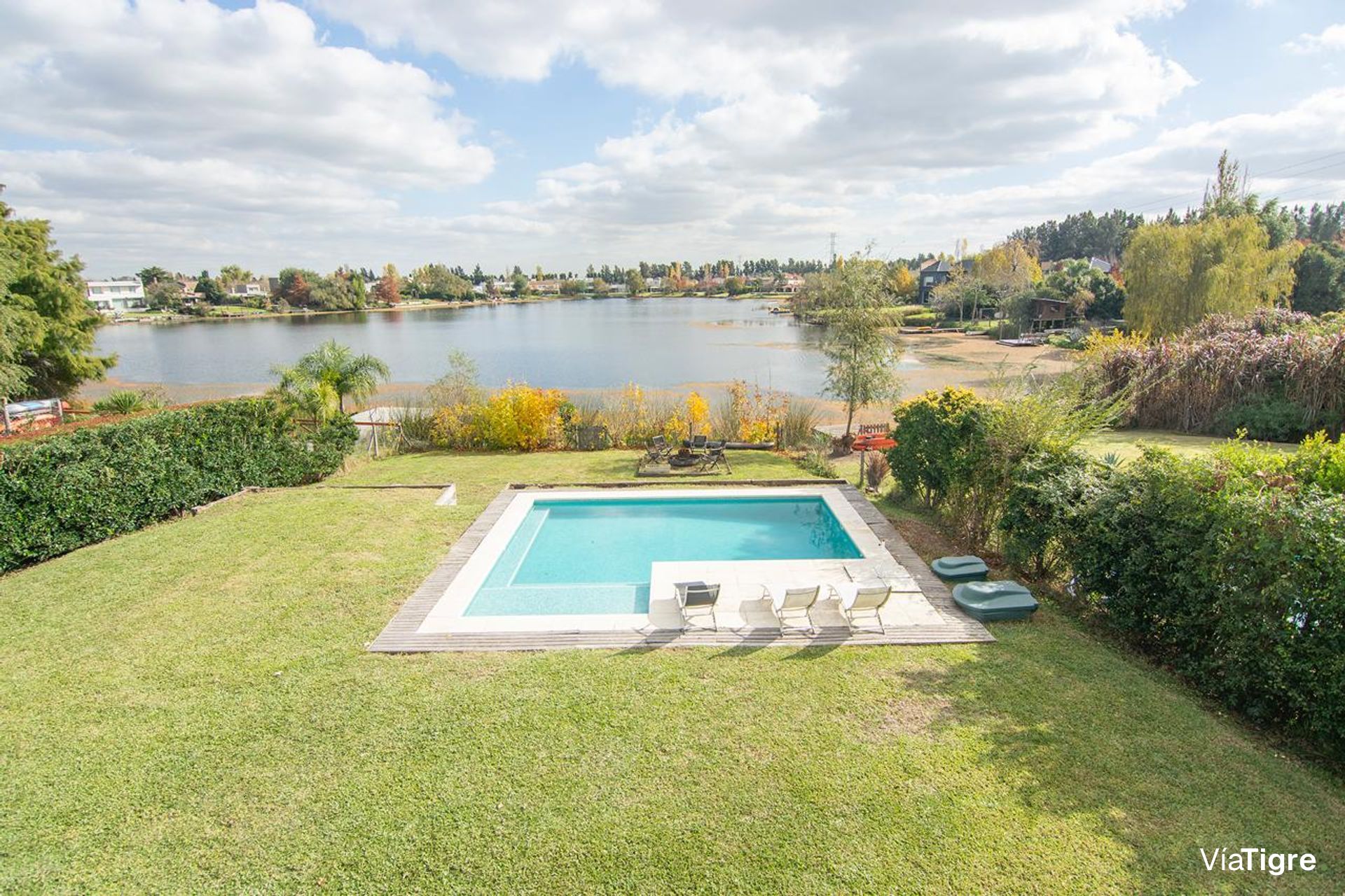 Imponente casa en venta en Santa Catalina V. Nueva