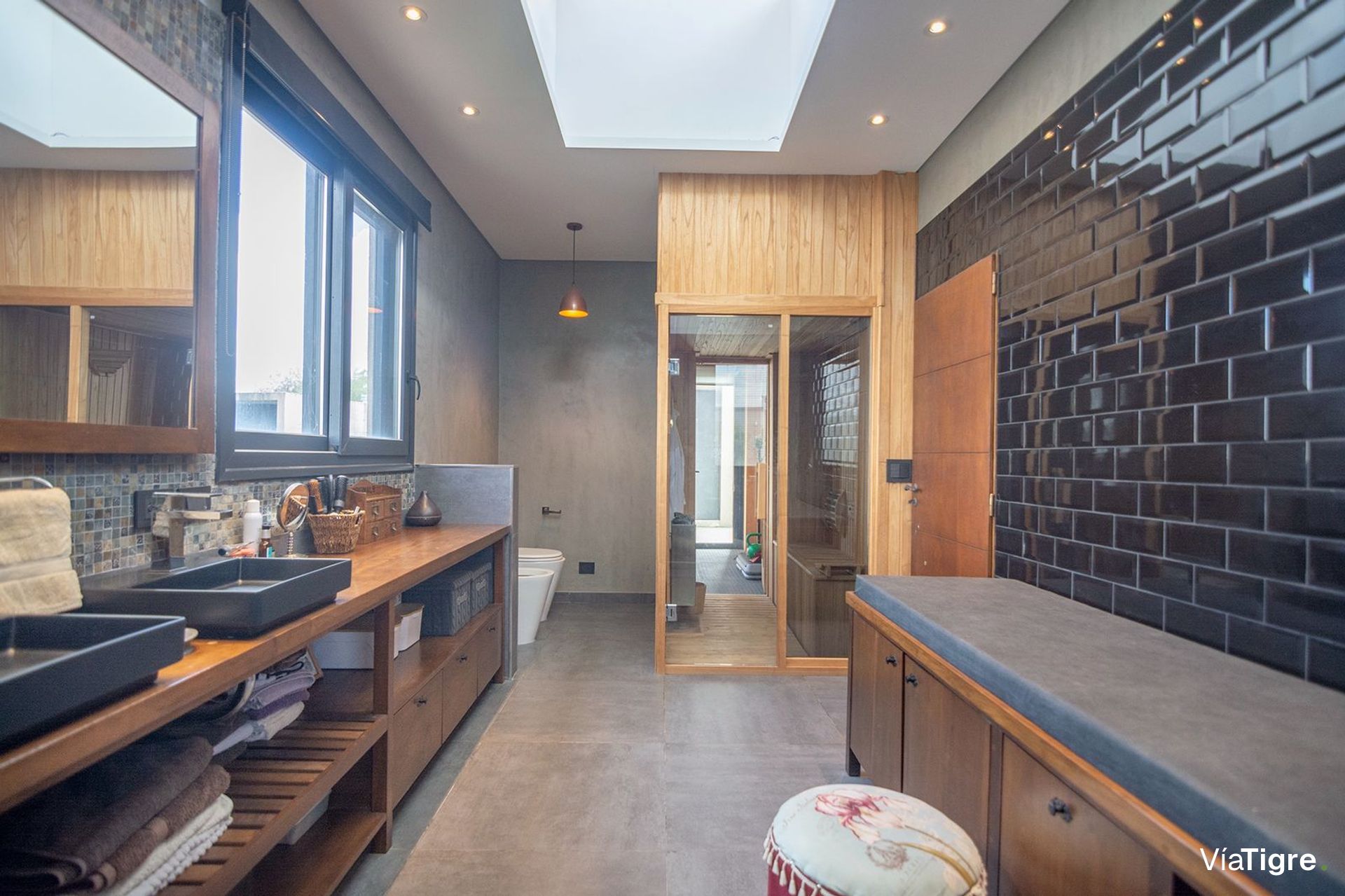 Imponente casa en venta en Santa Catalina V. Nueva