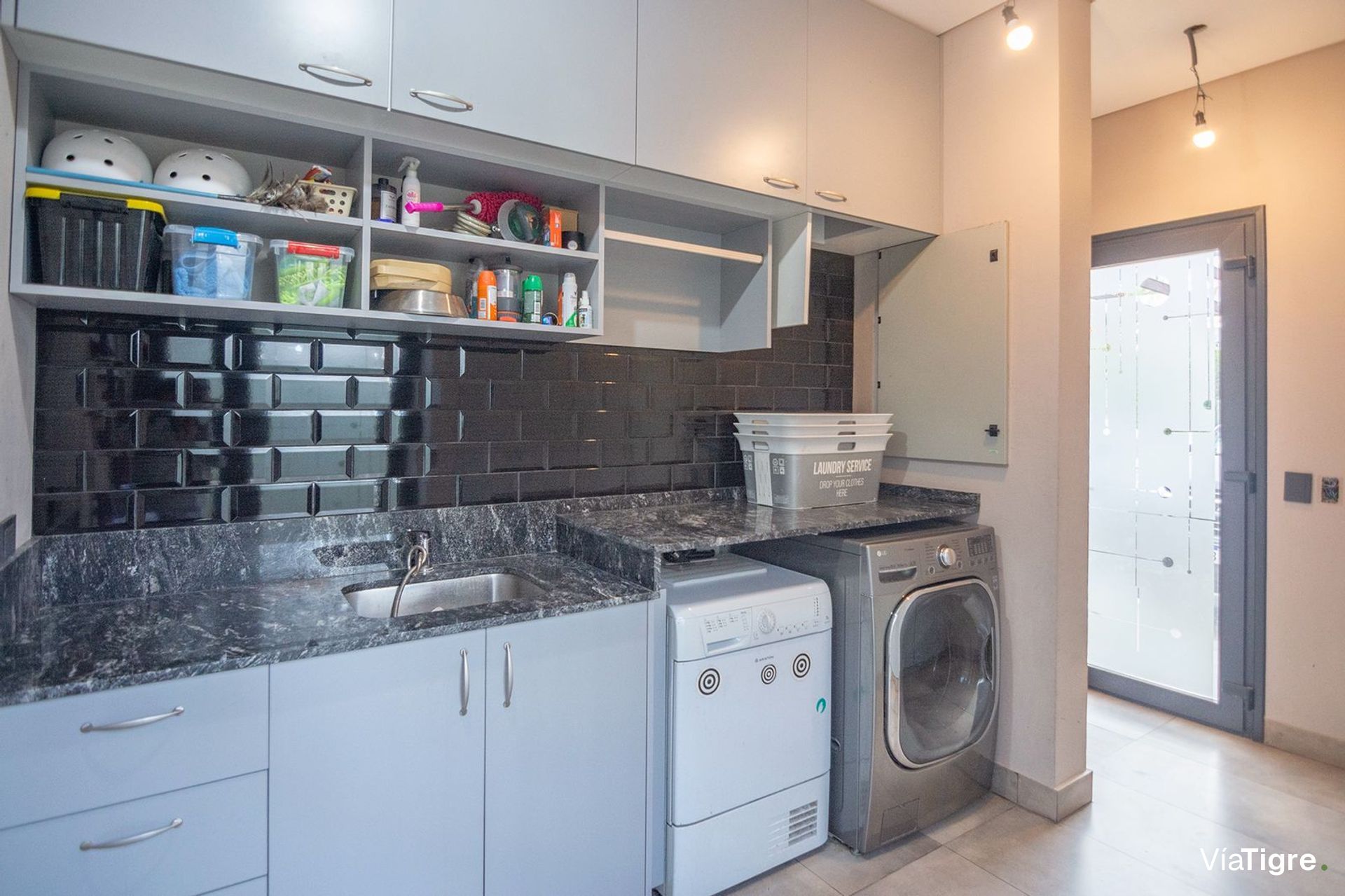 Imponente casa en venta en Santa Catalina V. Nueva