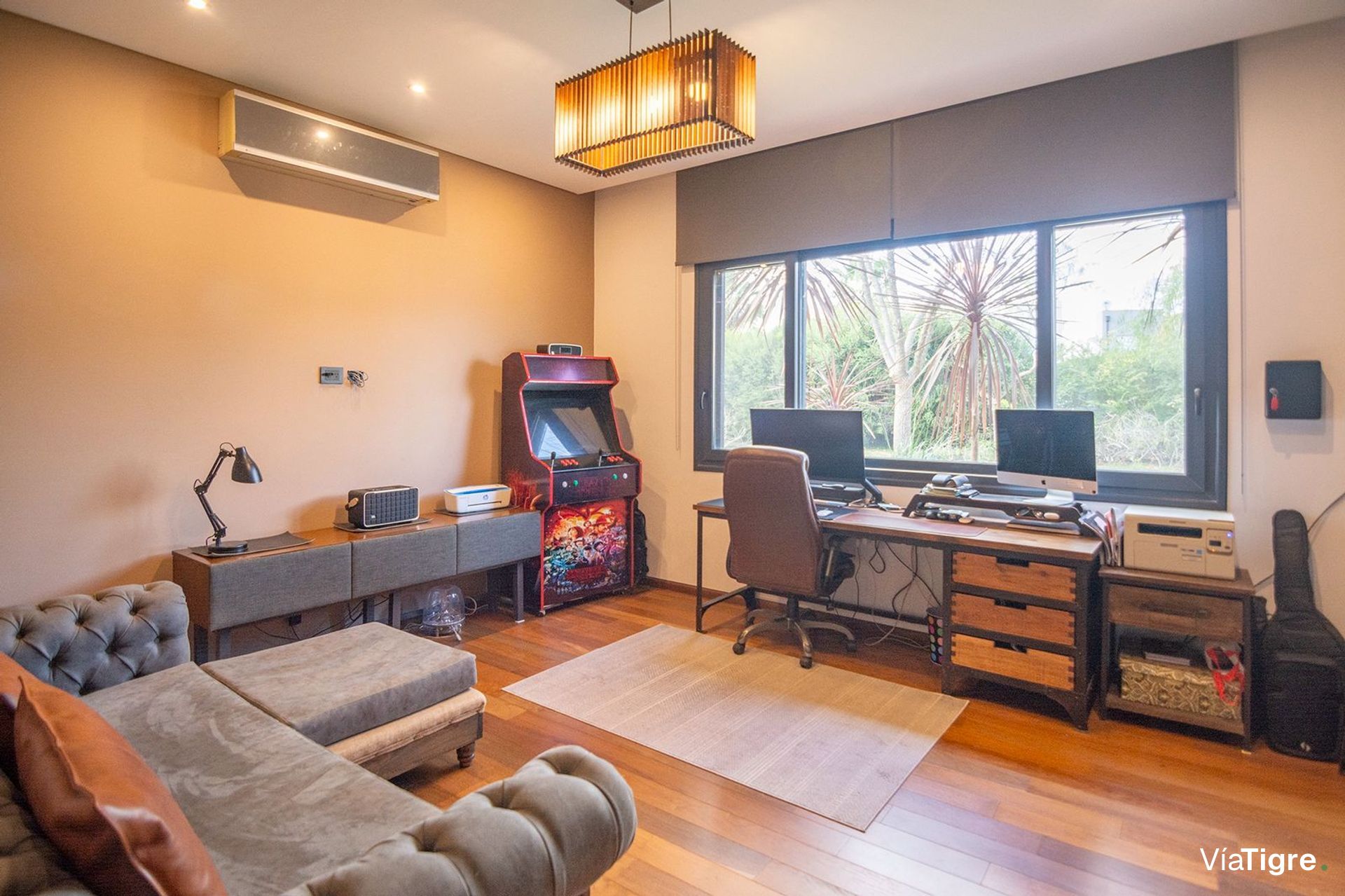 Imponente casa en venta en Santa Catalina V. Nueva